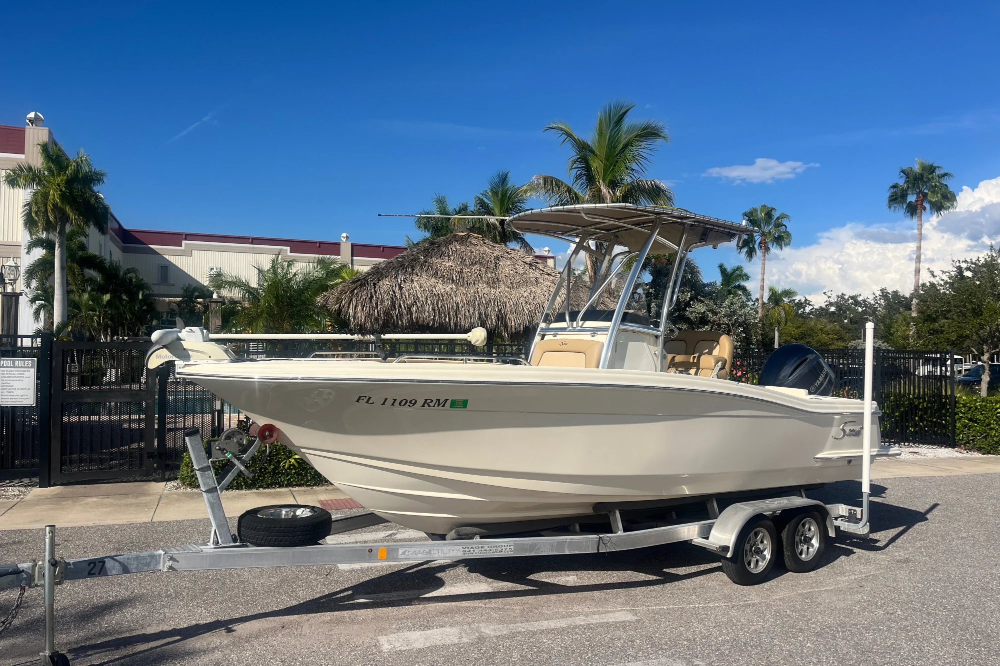 2018 Scout 215 XSF - Image 2