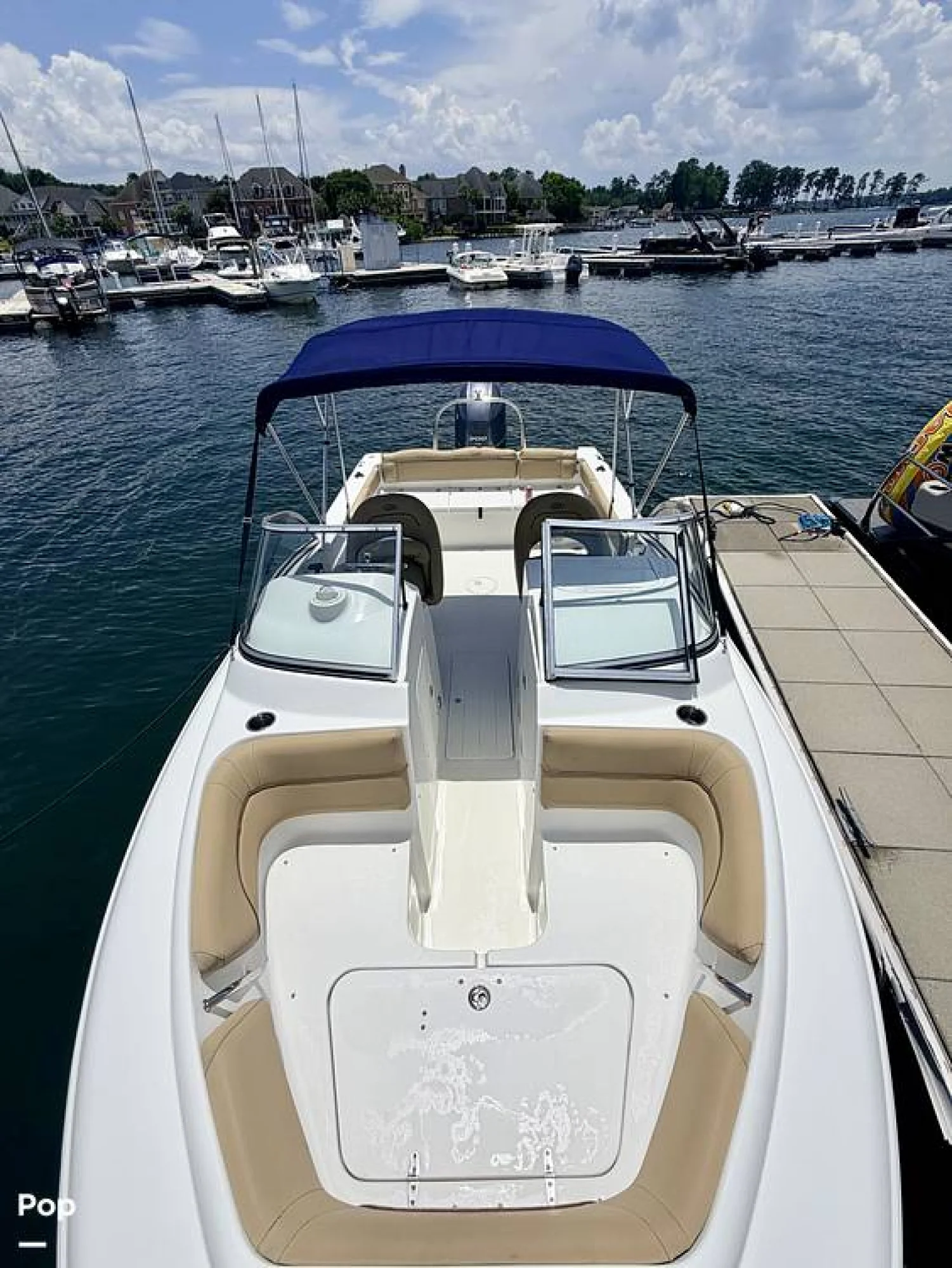2017 Sea Hunt Escape 211 LE - Image 5