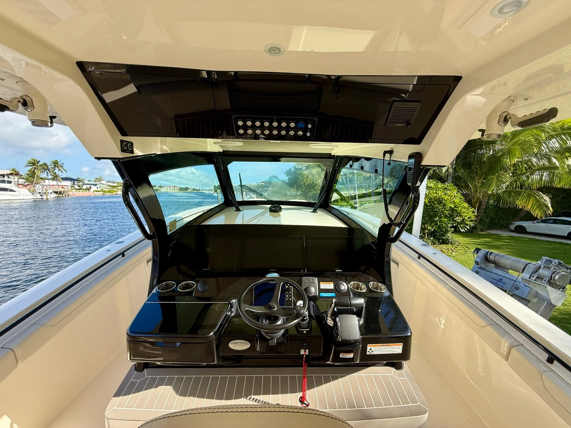 2025 Scout 425 LXF - Image 5