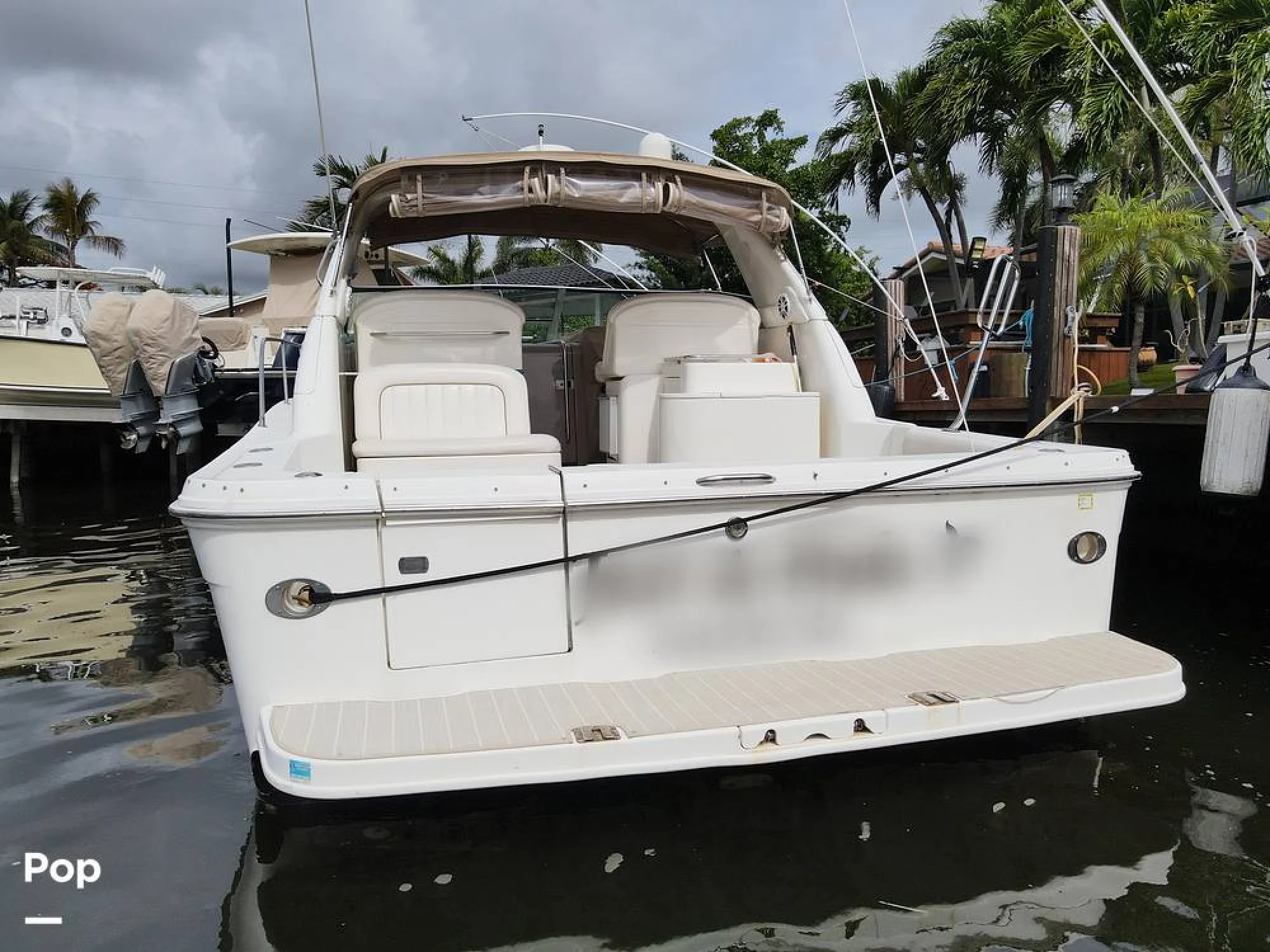 2000 Sea Ray 330 EC - Image 3