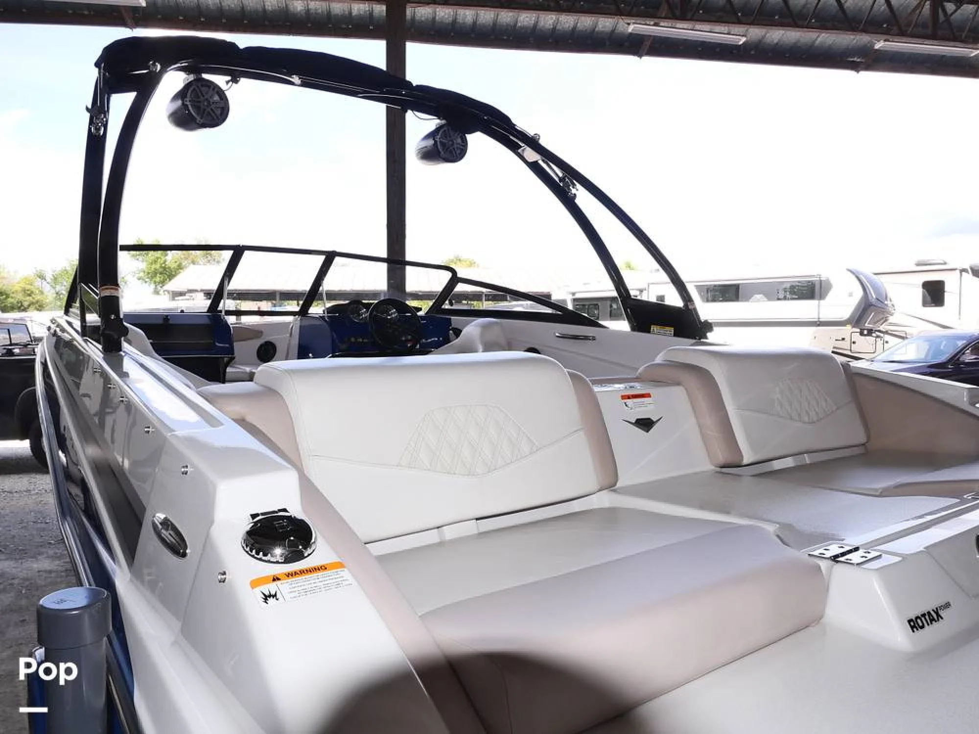 2018 Glastron GT 207 - Image 2