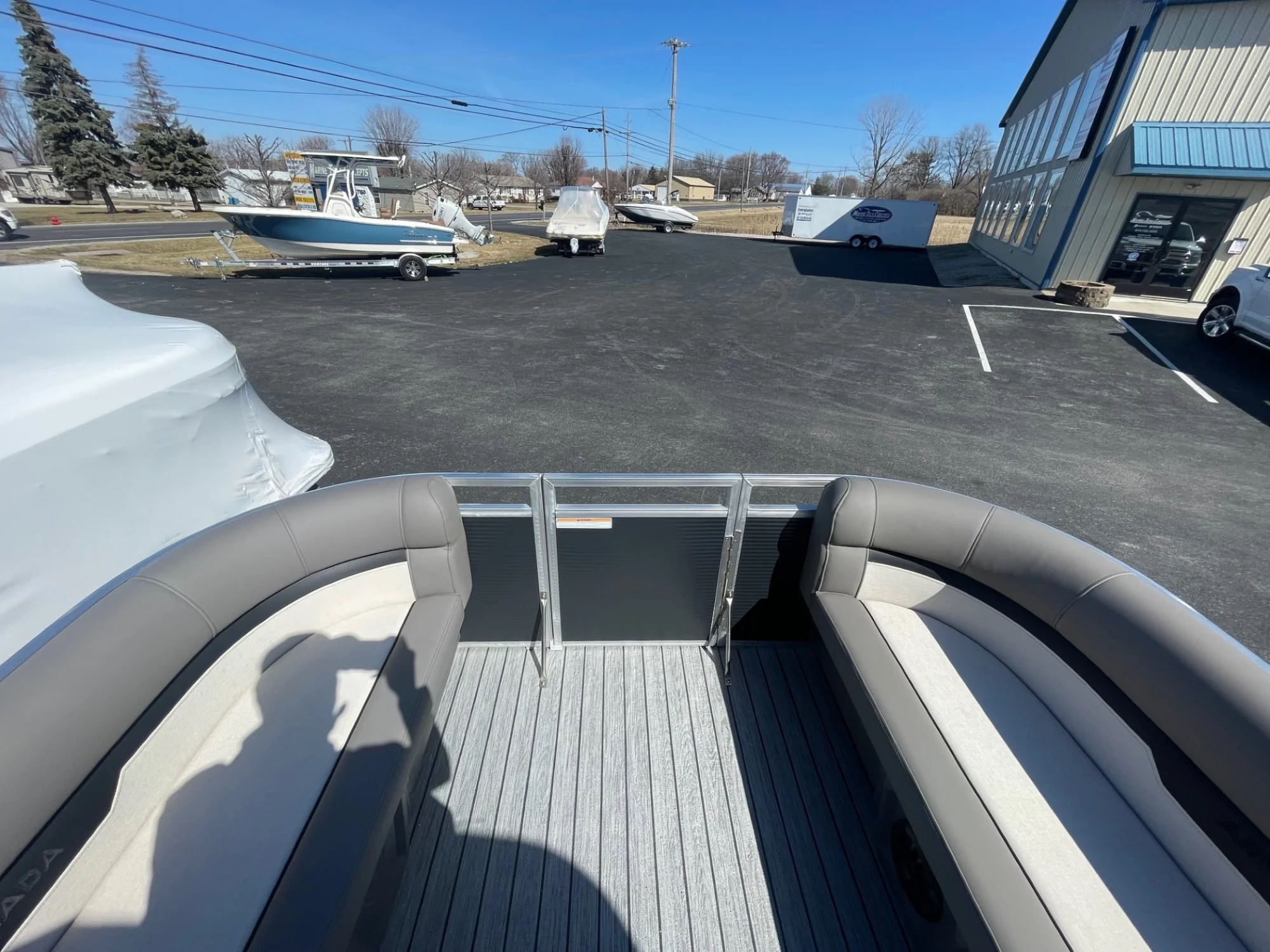 2025 Armada 23 Saphir Cruise - Image 5