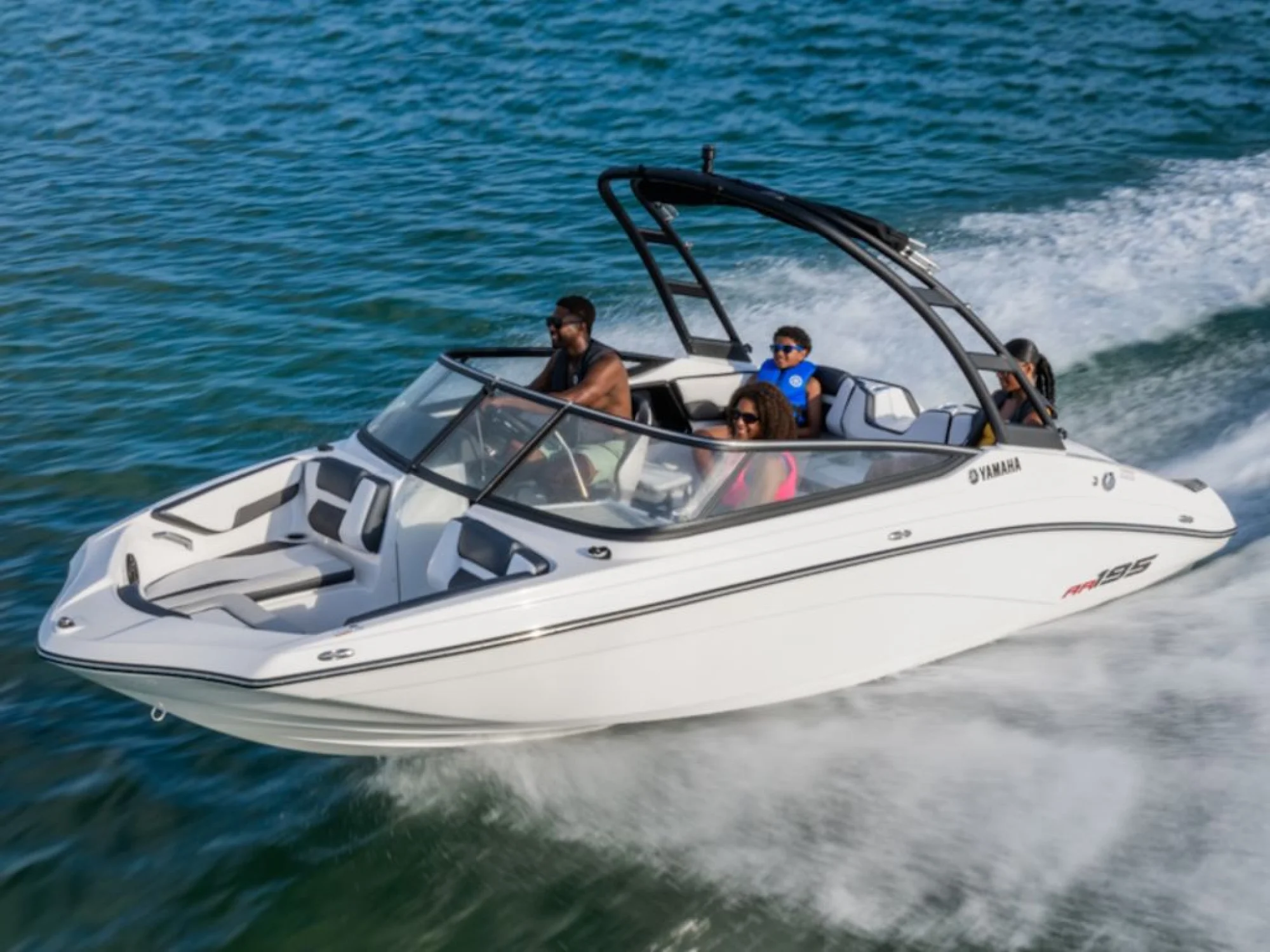 Yamaha Marine AR195 - Image 2