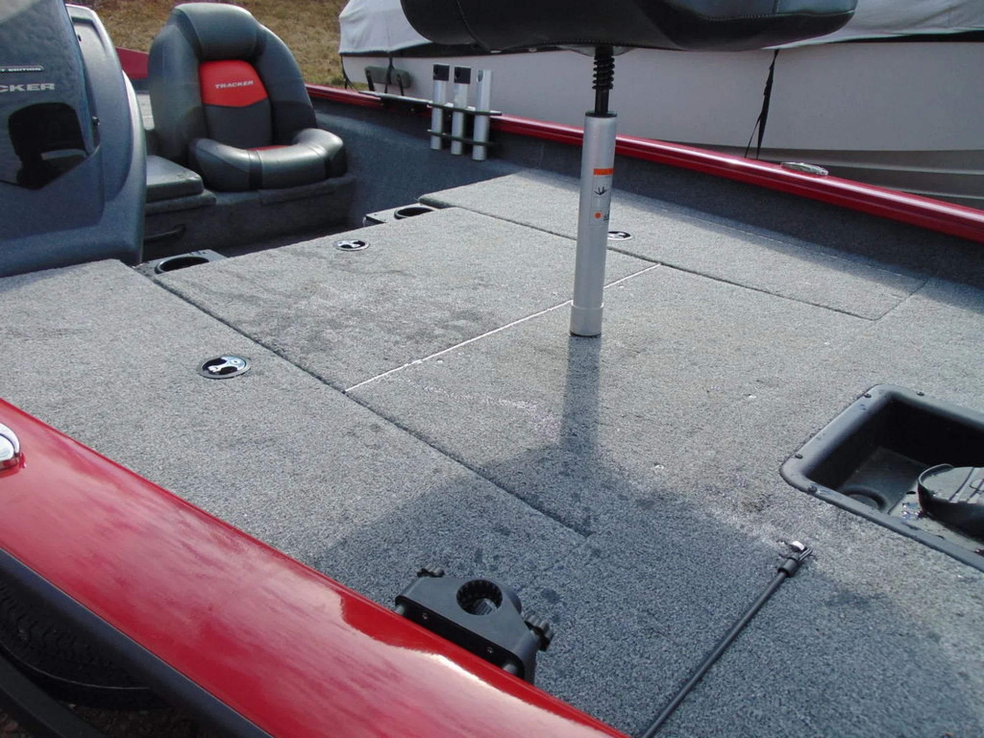 Tracker® Boats Pro Team™ 175 - Image 5