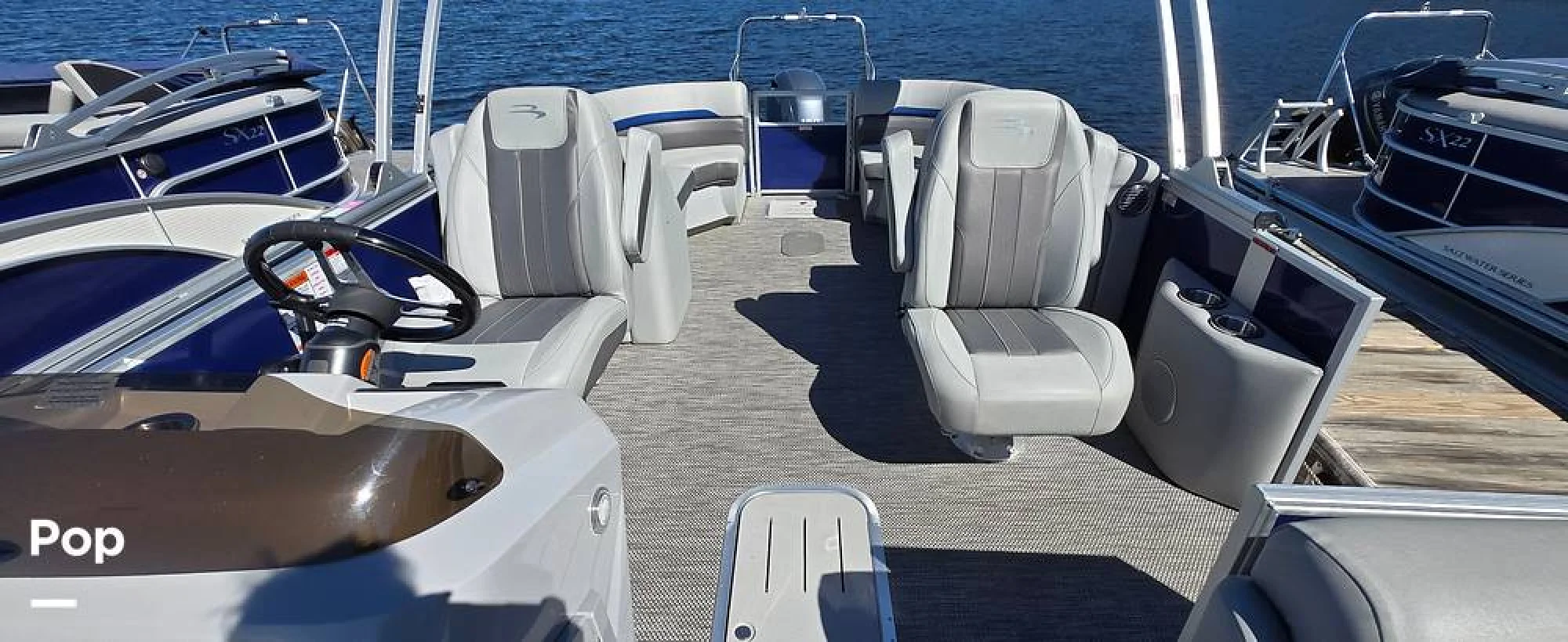 2023 Bennington SX22 - Image 2