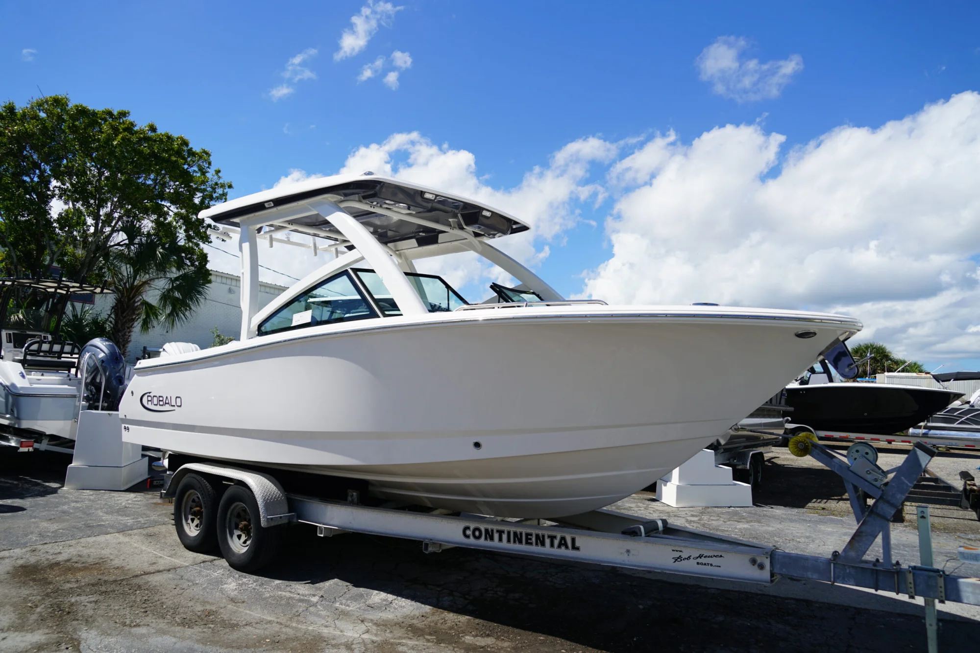 2025 ROBALO R257 - Image 4