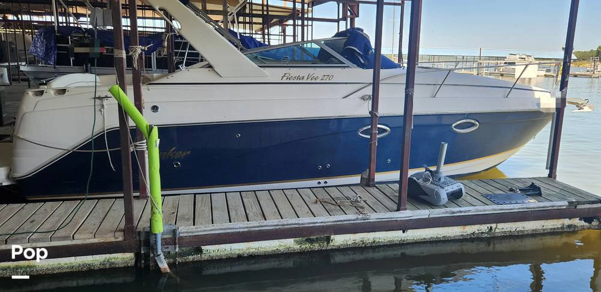 2004 Rinker Fiesta Vee 270 - Image 4