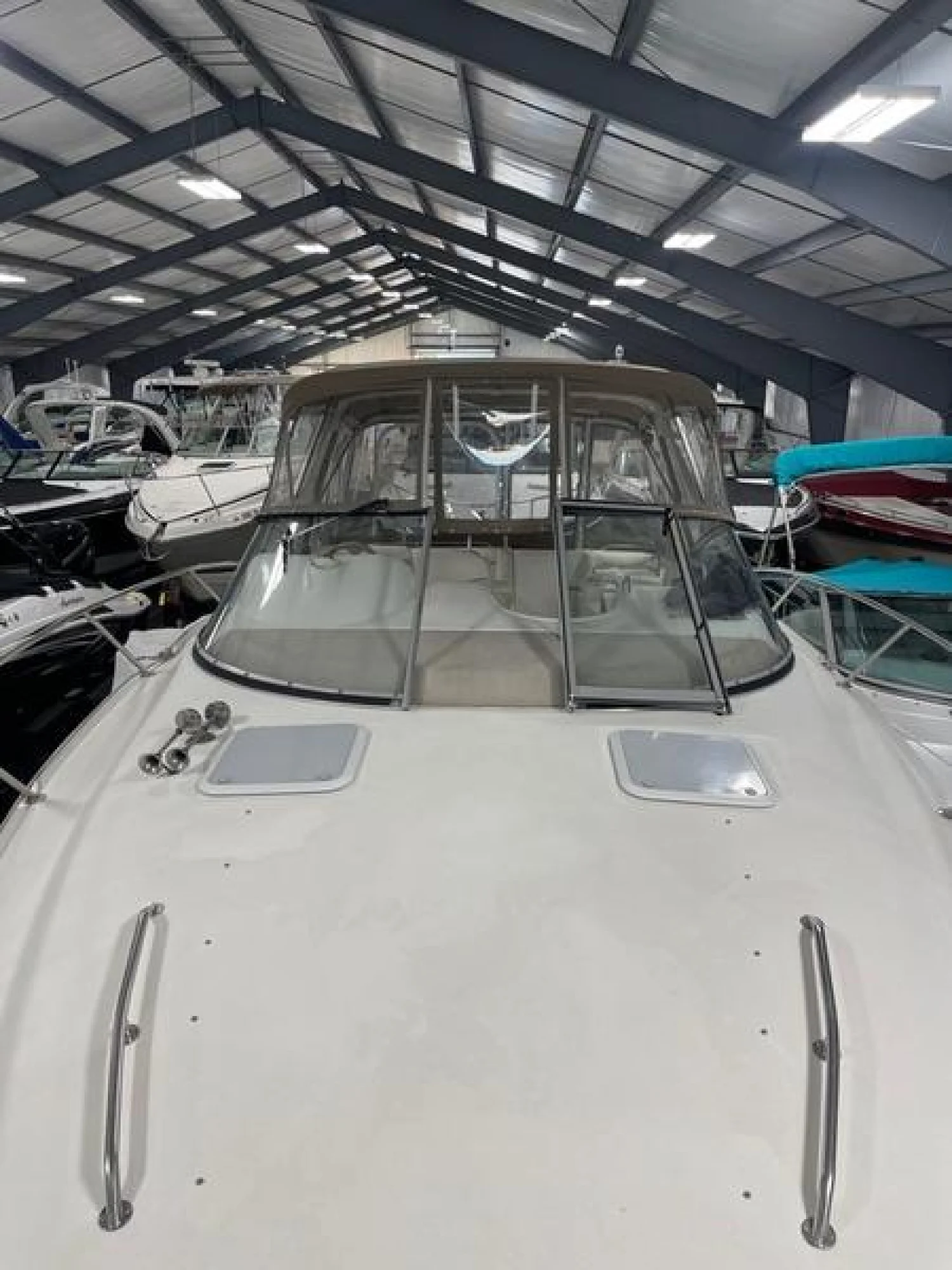 1999 Larson 330 Cabrio - Image 4