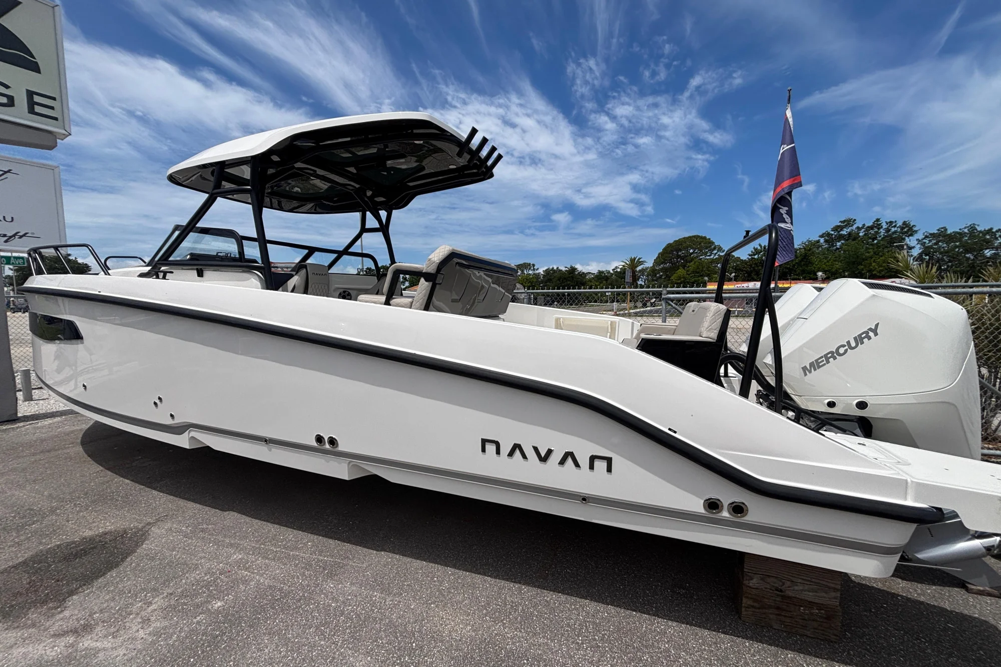 2026 Navan S30 - Image 4