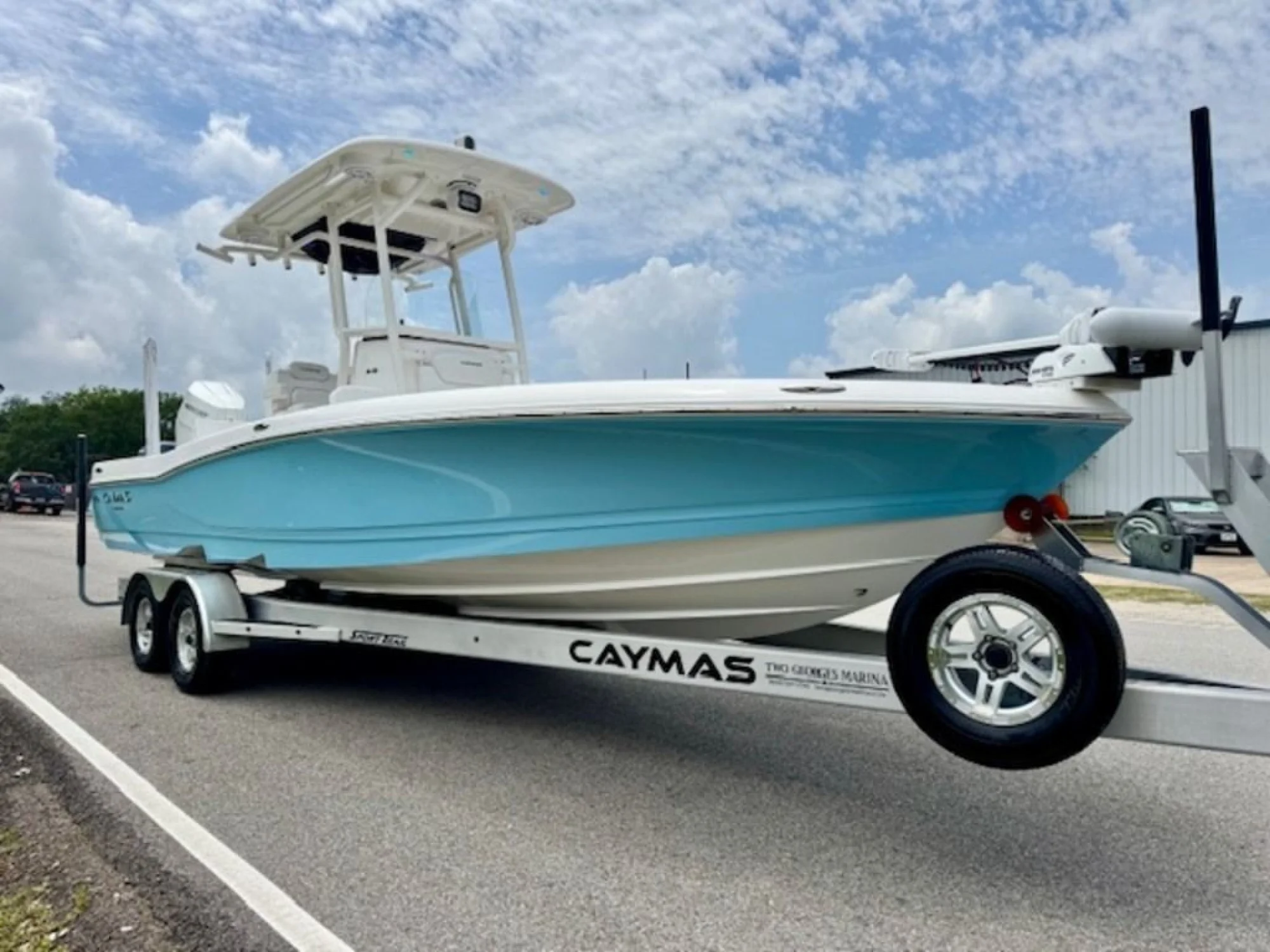2023 Caymas Boats 26 HB - Image 5