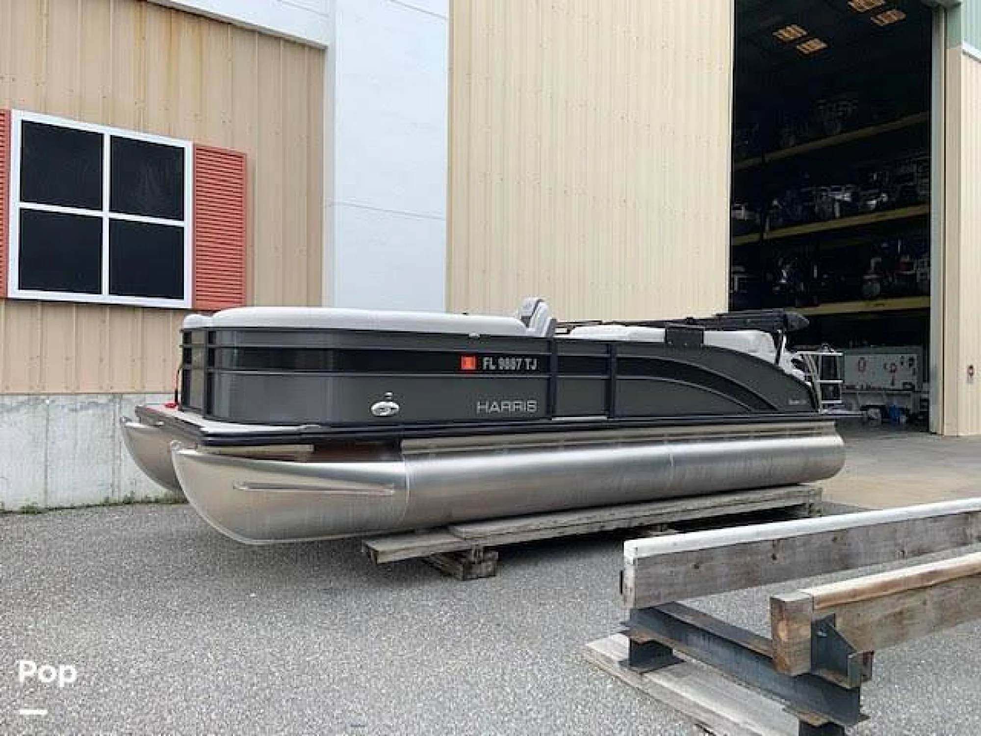 2022 Harris Cruiser 230CR - Image 5