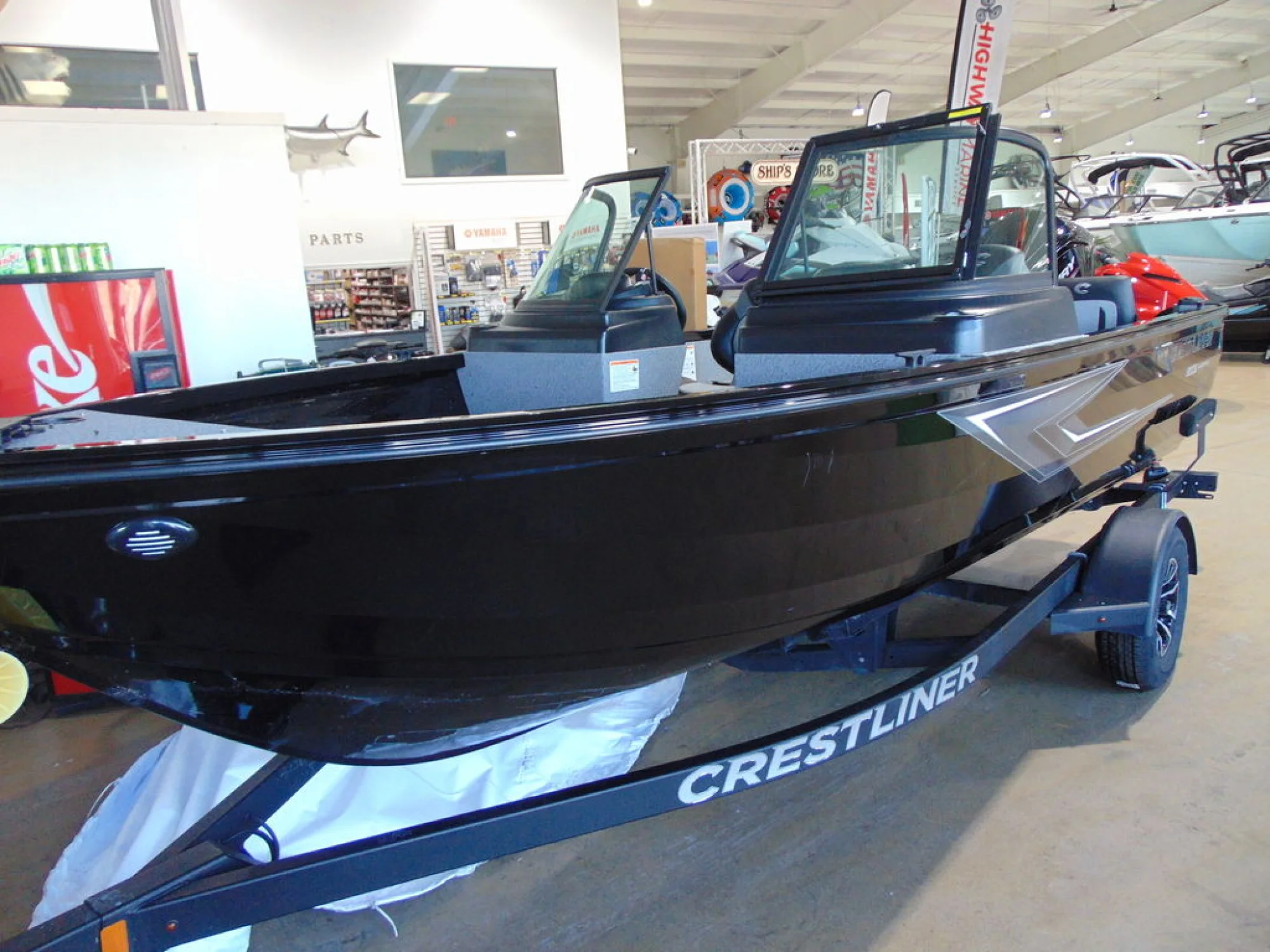 Crestliner 1850 Kodiak Walk Through - Image 2