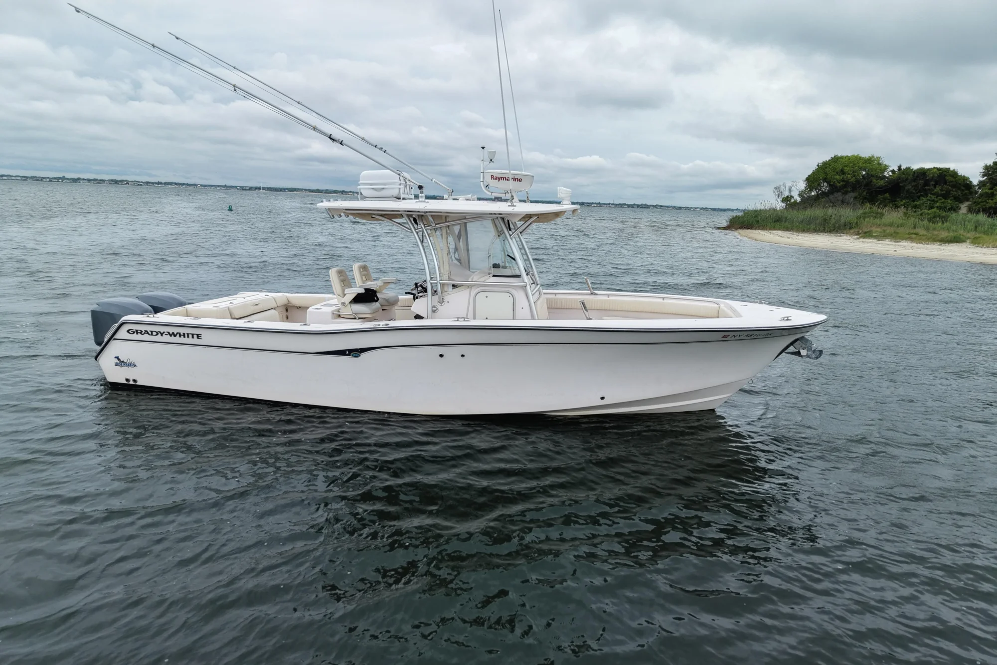 2007 Grady-White Bimini 306 - Image 4
