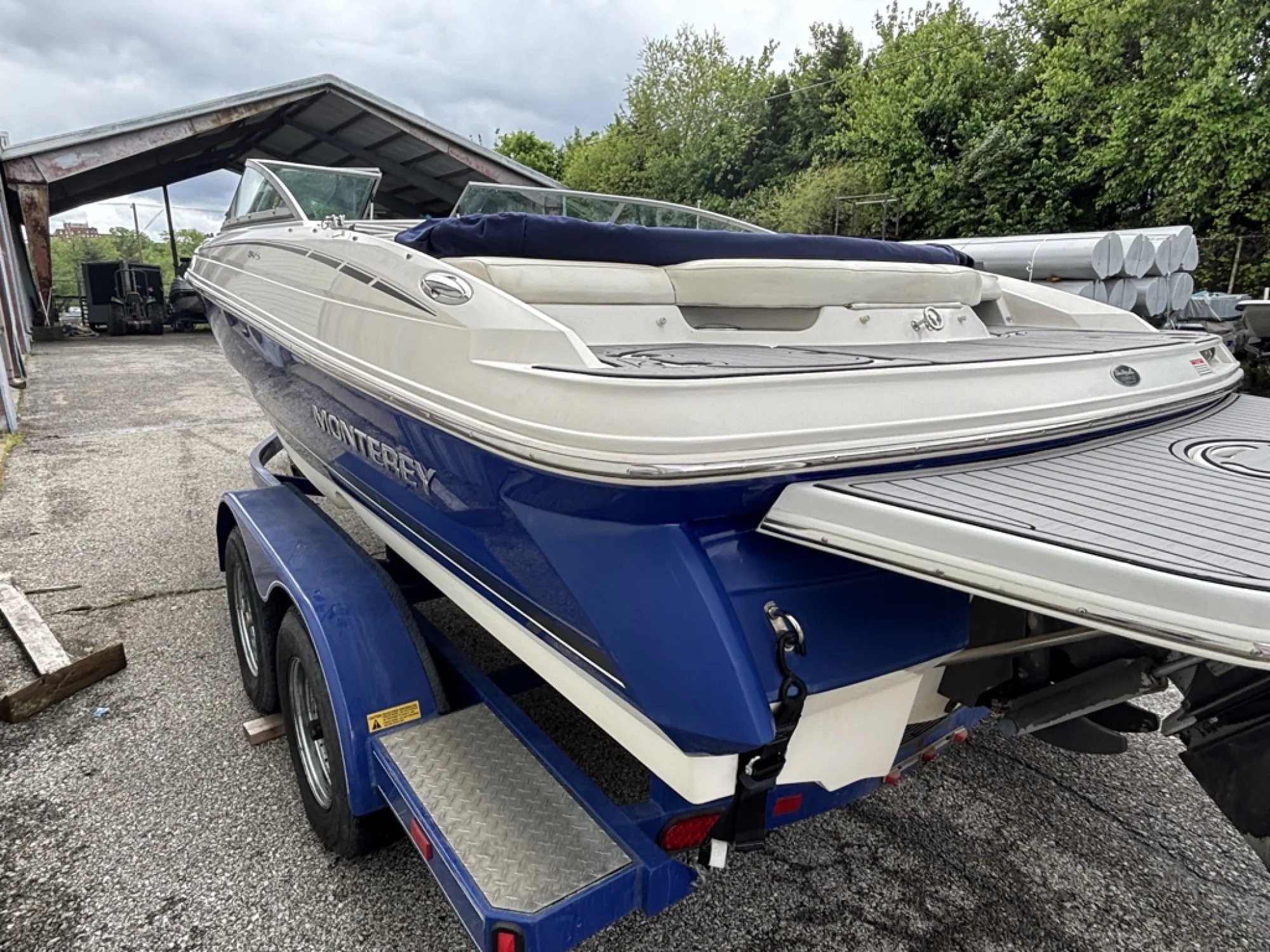 2005 Monterey Sportboats 194 FS - Image 5
