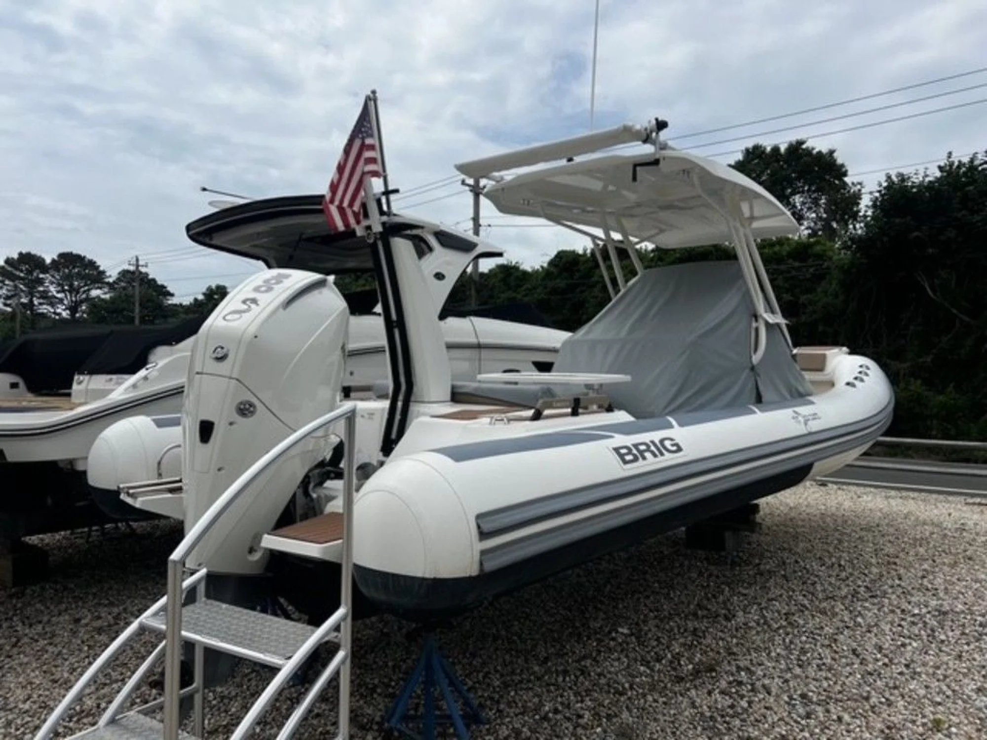 BRIG Boats Eagle 8 - Image 3
