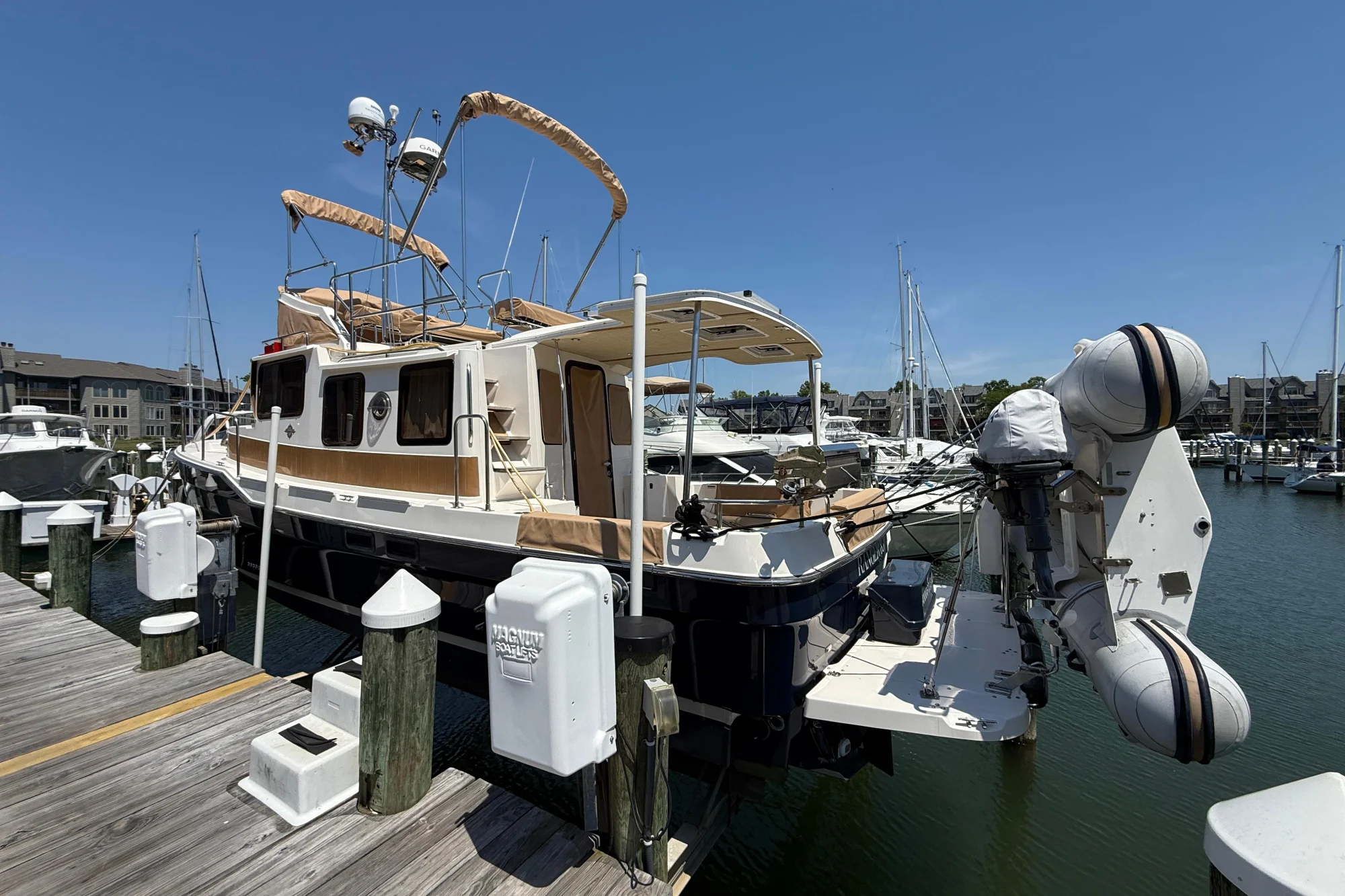2020 Ranger Tugs R-31 CB - Image 4