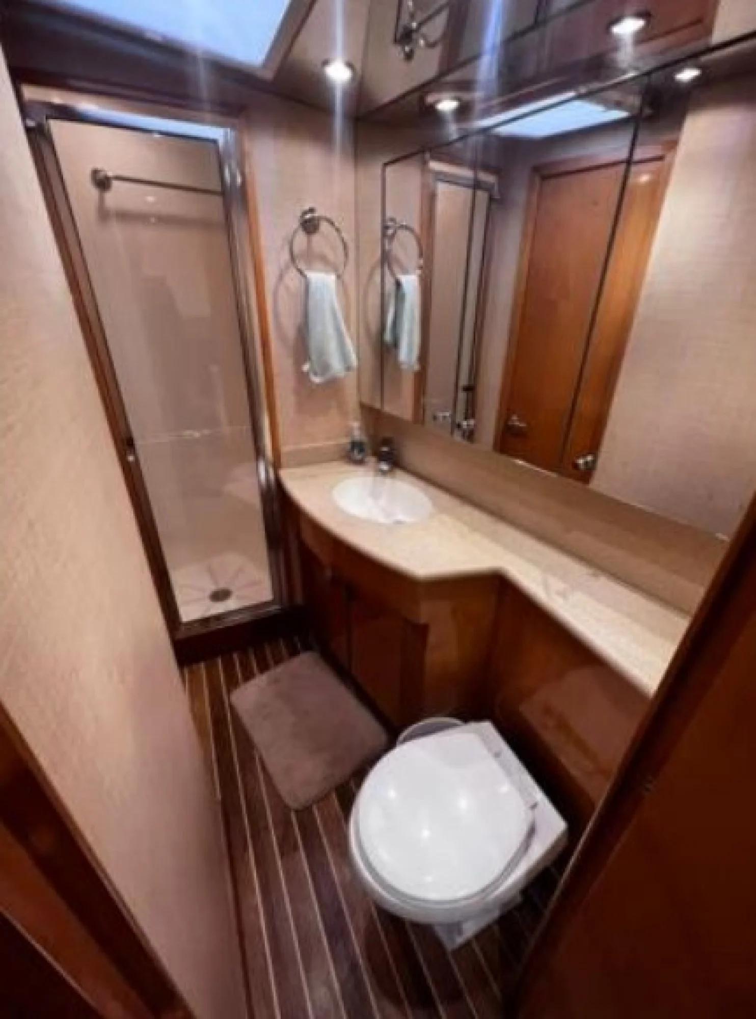 Hatteras 54 2003 - Image 4