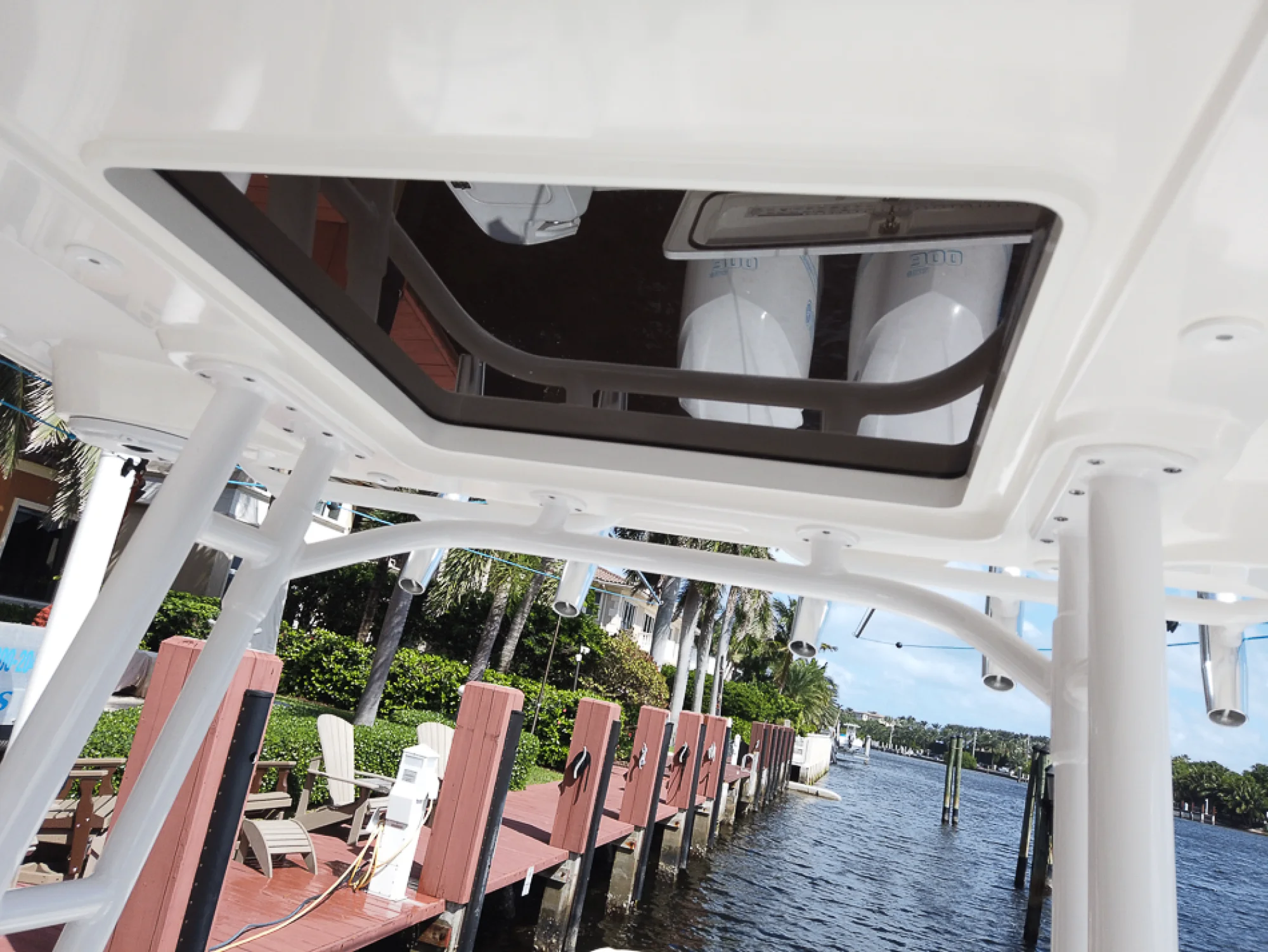 2015 320 Edgewater - Image 2