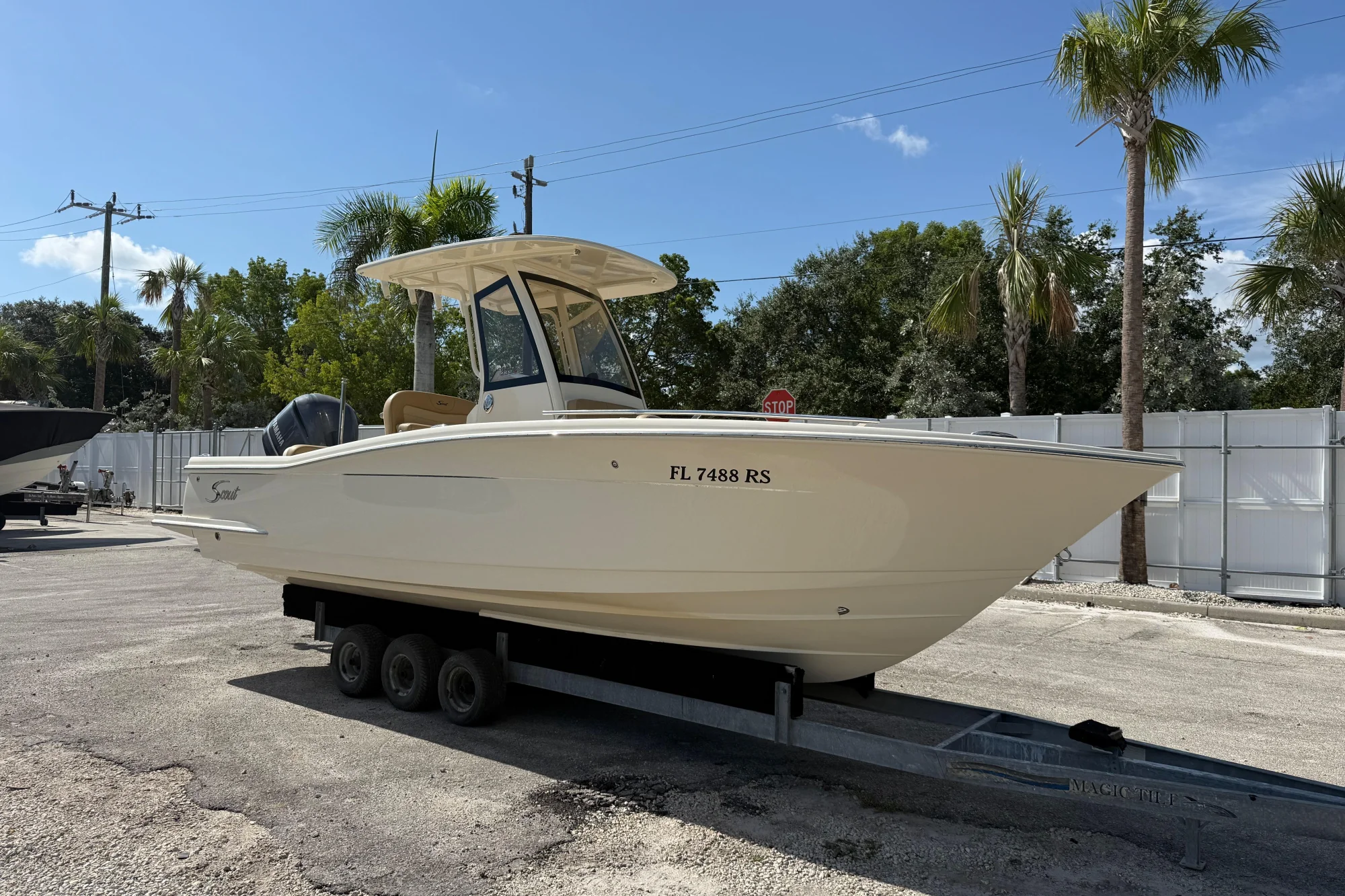 2018 Scout 235 XSF - Image 2