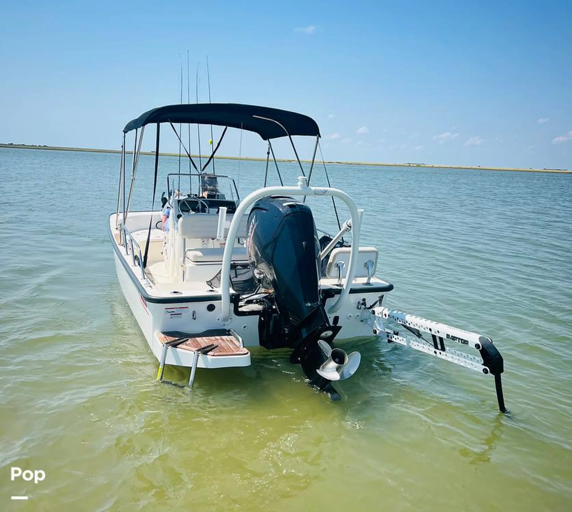 2022 Boston Whaler 170 Montauk - Image 3
