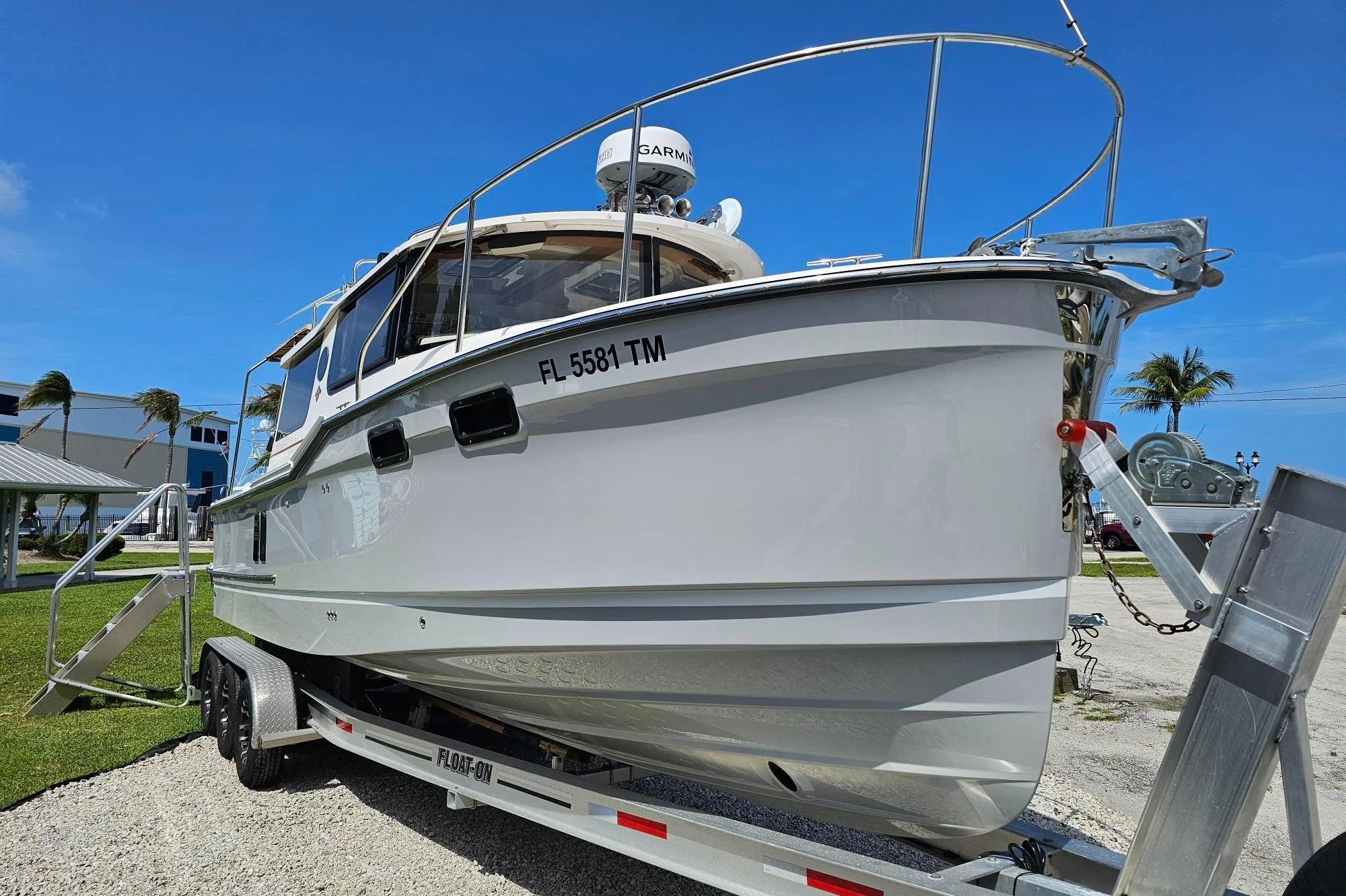 2023 Ranger Tugs R-27 - Image 3
