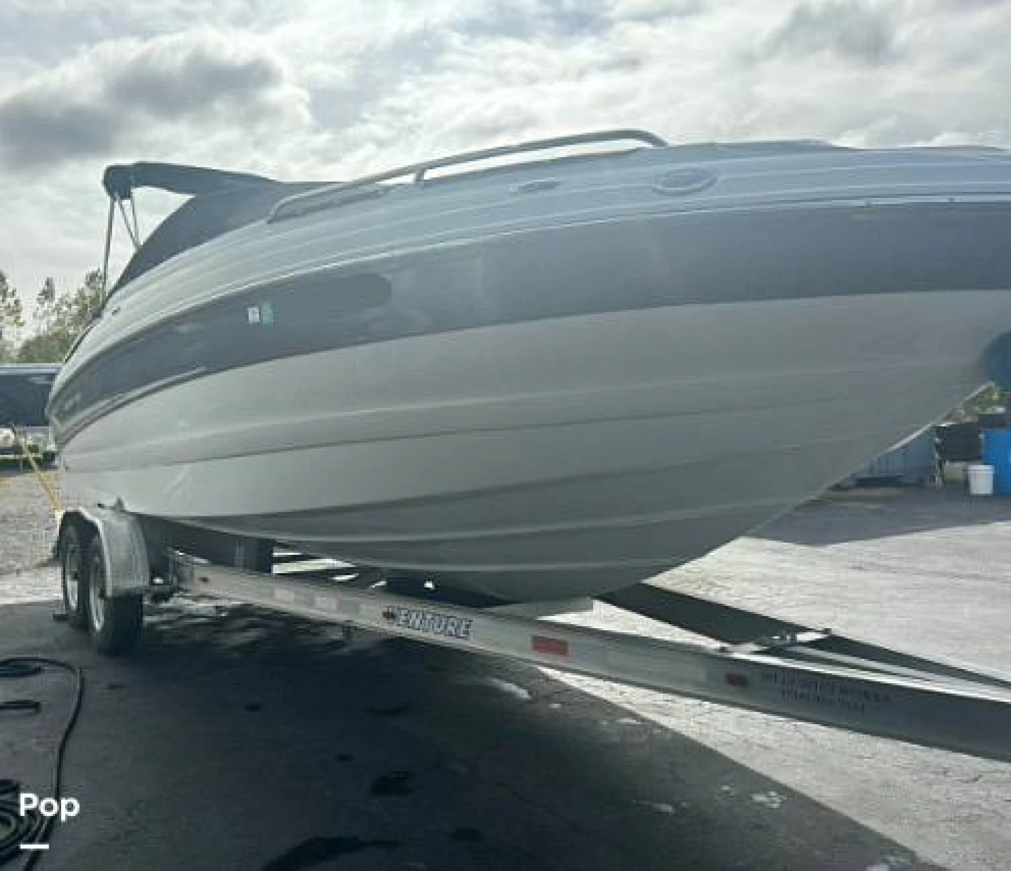 2007 Crownline 240 LS - Image 3