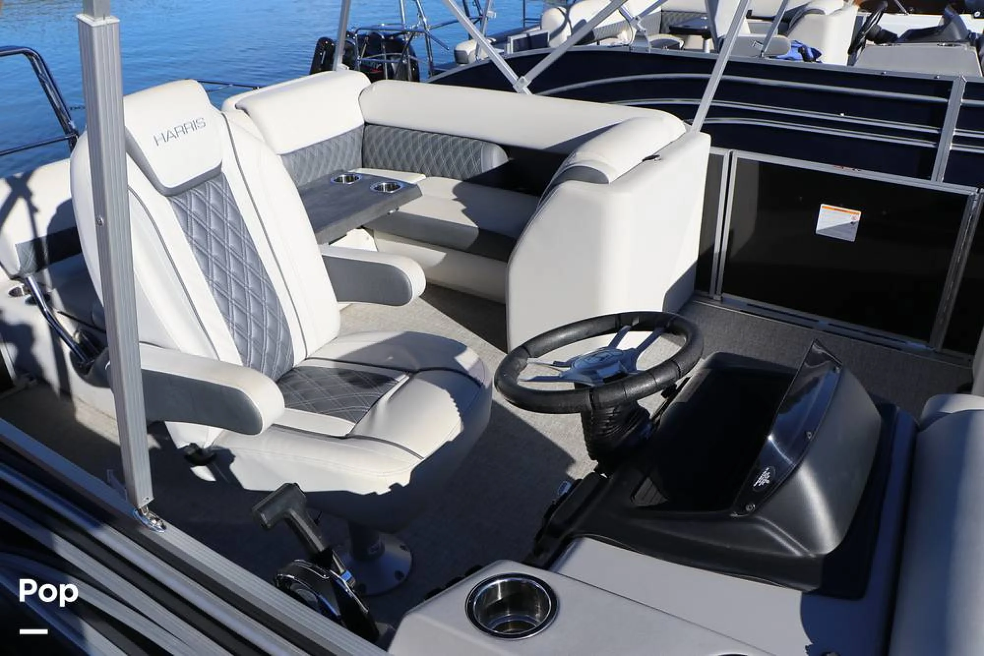 2025 Harris Sunliner 230 - Image 5