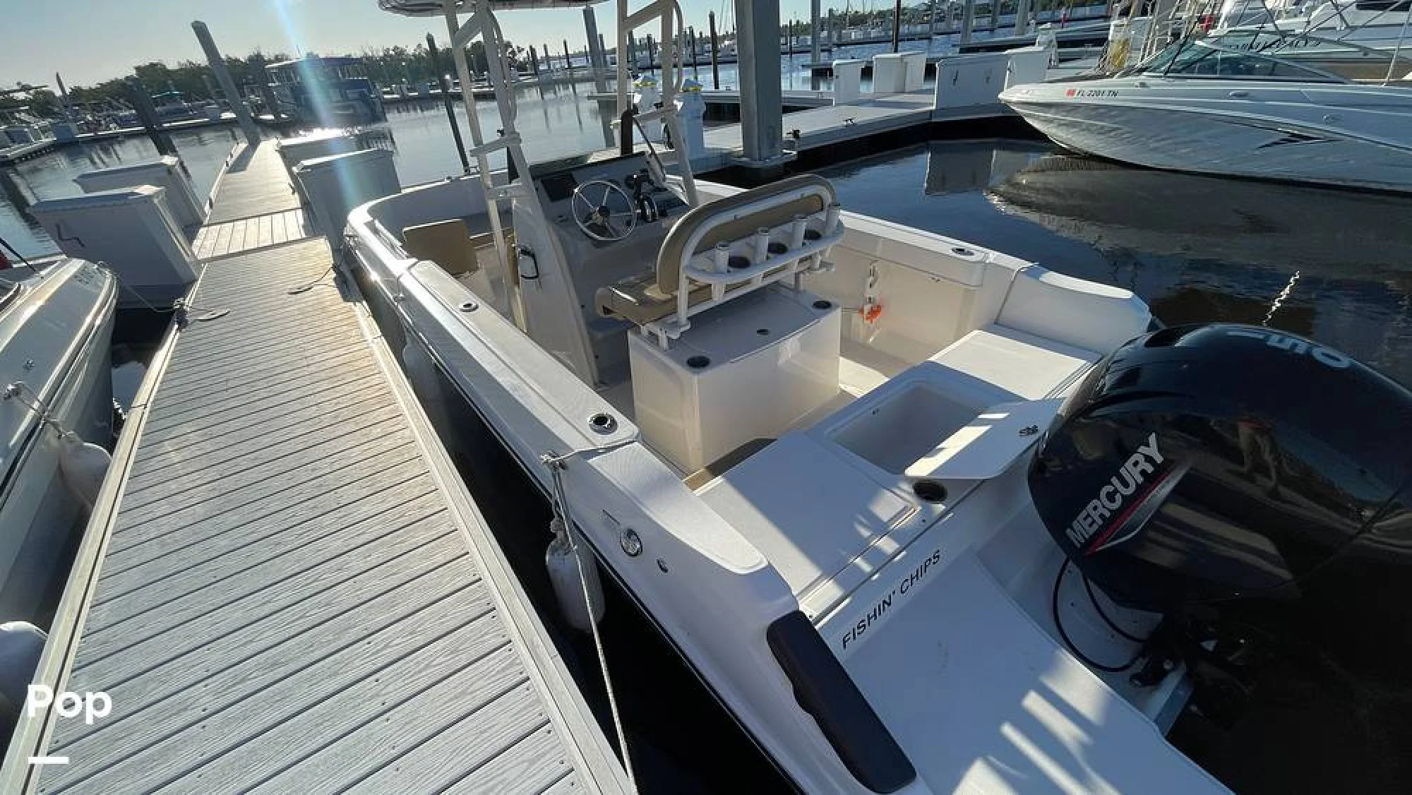 2024 Trophy T22CC - Image 2