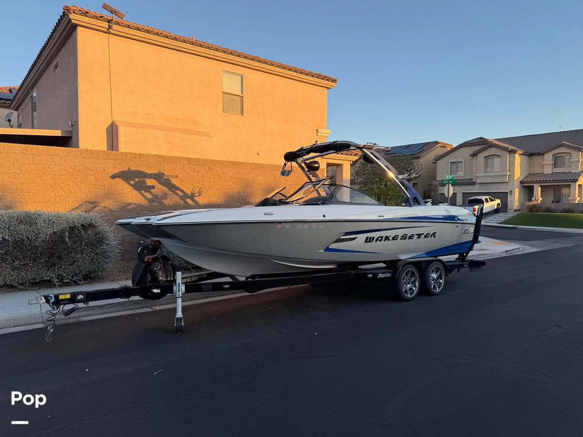 2014 Malibu 24MXZ - Image 2