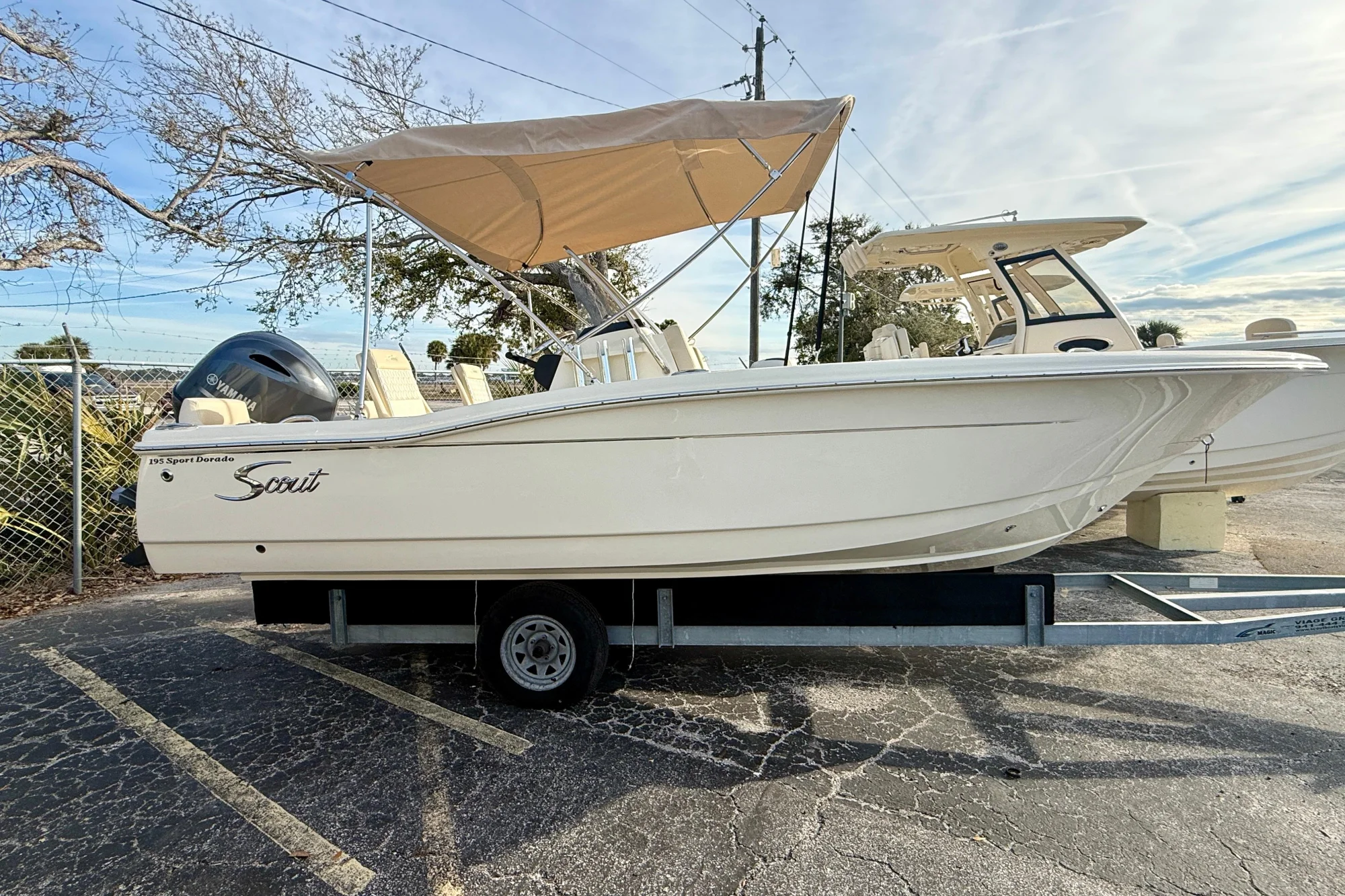 2026 Scout 195 Sport Dorado - Main Image