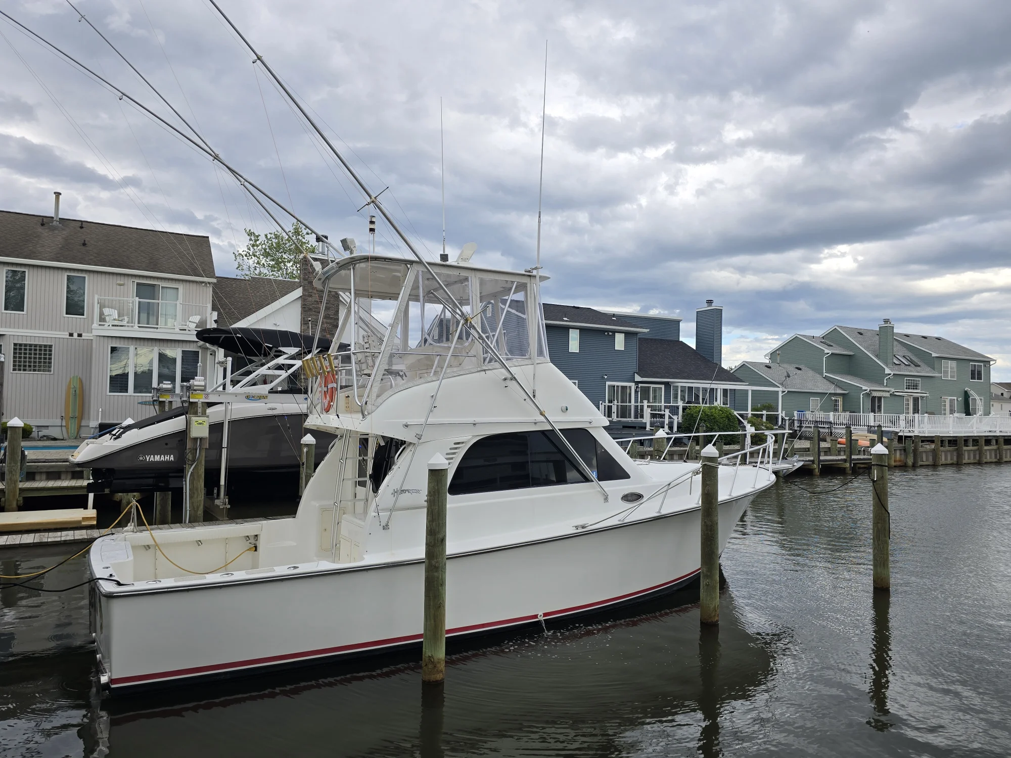 2003 35' Henriques Sportfisherman Flybridge | 35ft - Image 2