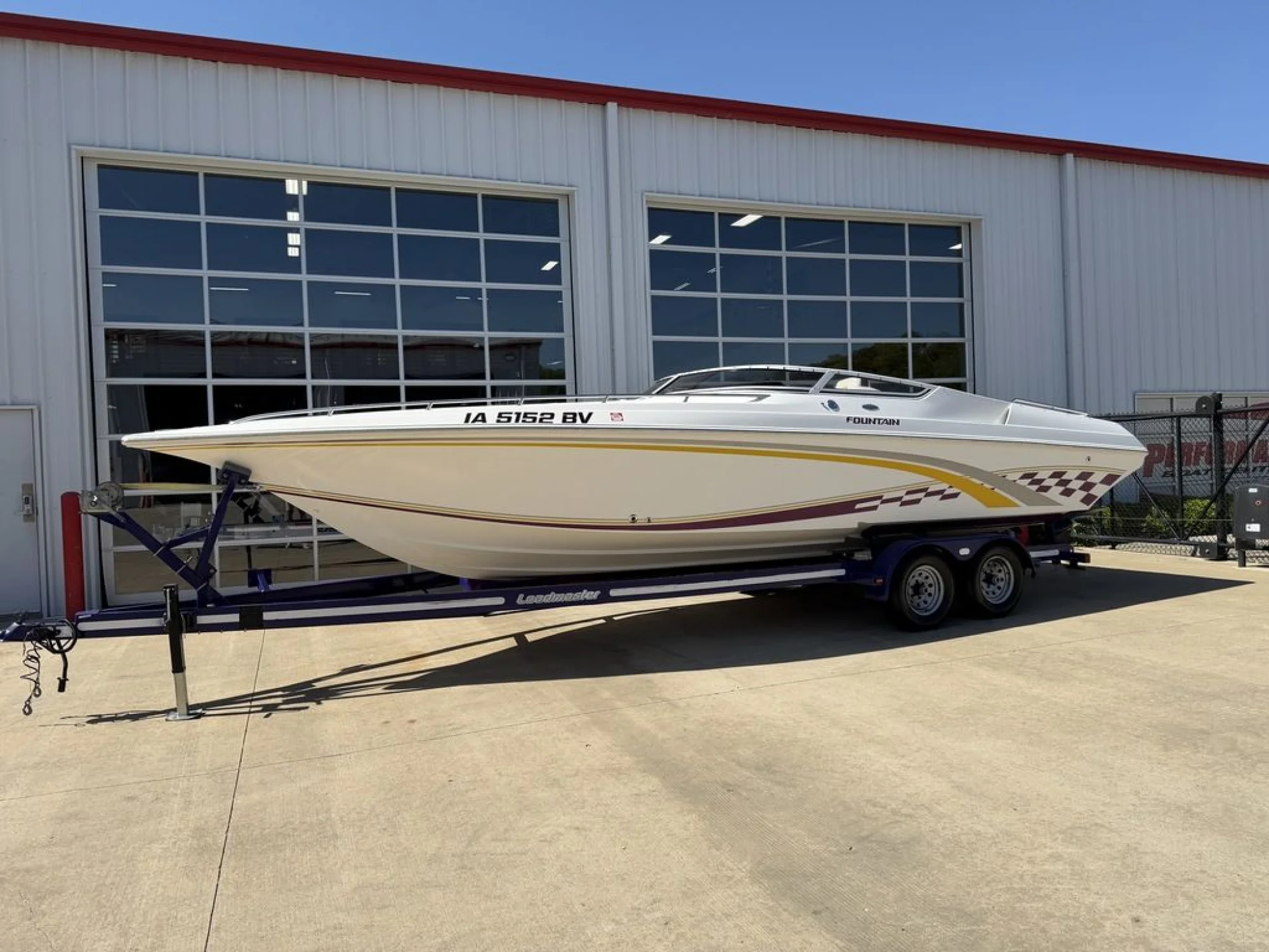 Fountain 29 Fever - Image 3