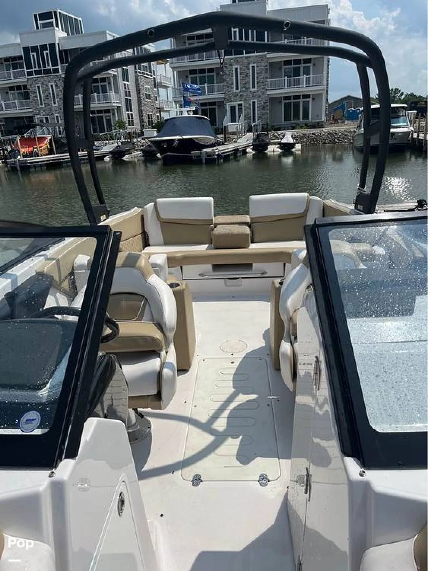 2015 Scarab 255 HO Platinum - Image 3