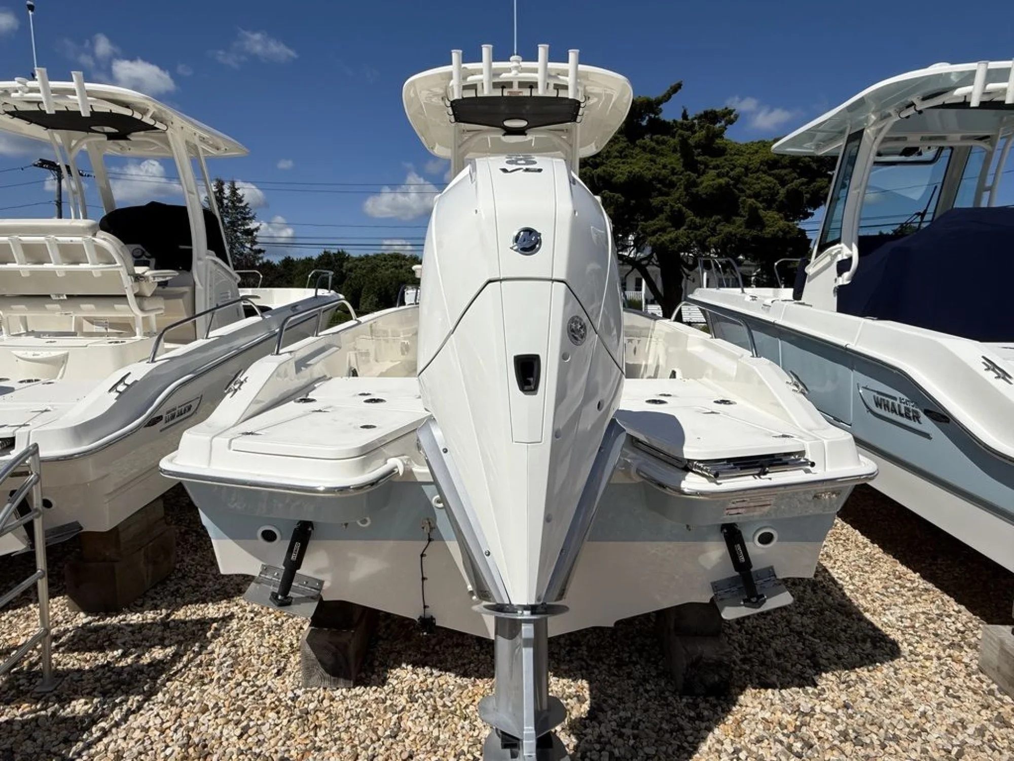Boston Whaler 250 Dauntless - Image 4