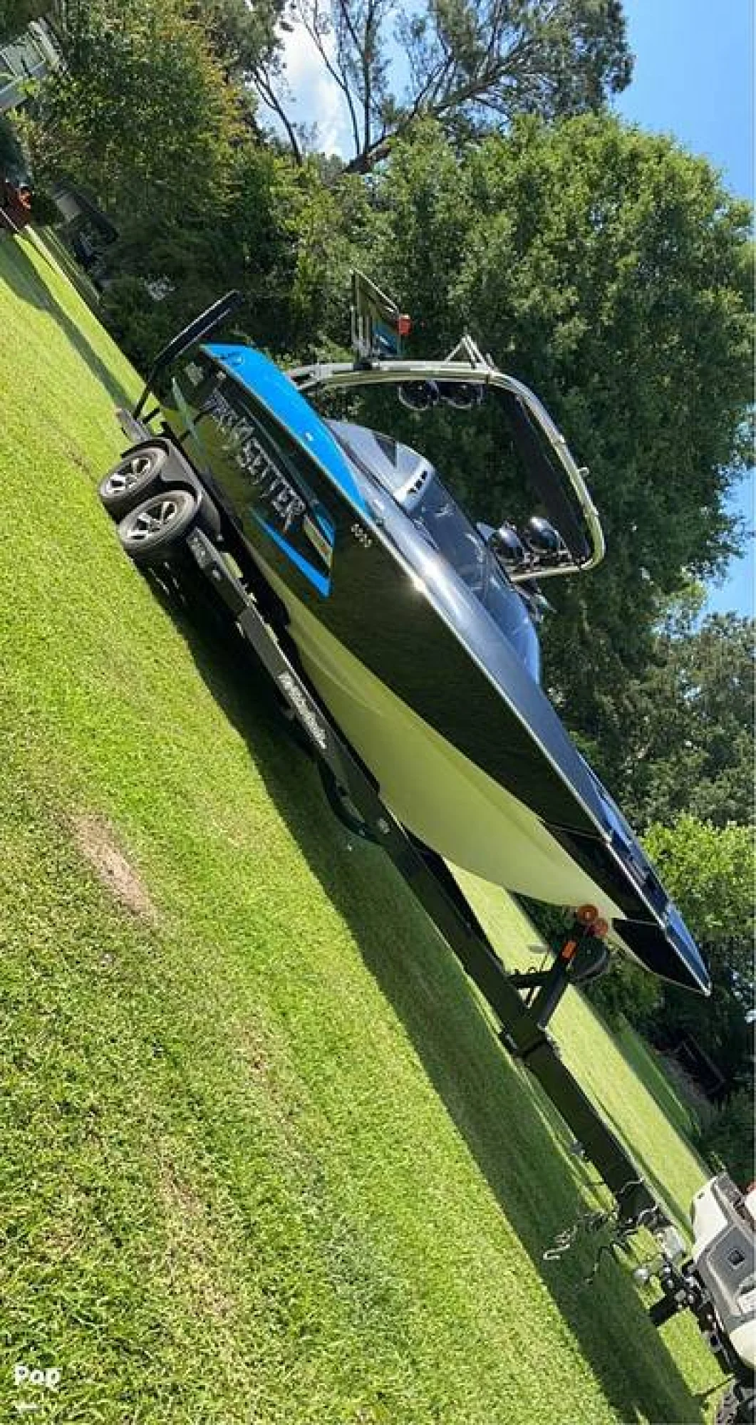 2012 Malibu 22mxz Wakesetter - Image 4