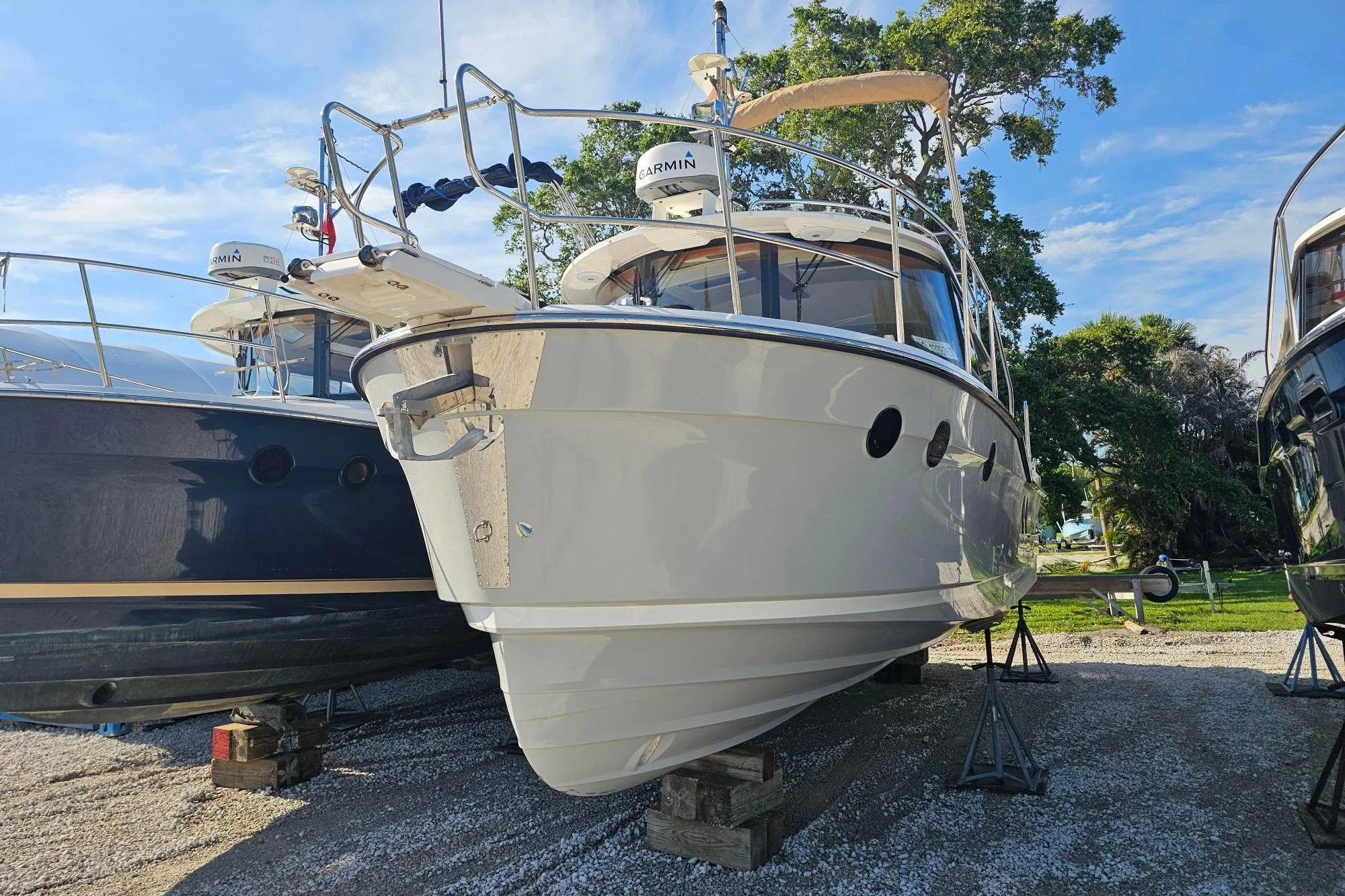 2023 Ranger Tugs R-29 CB - Image 2
