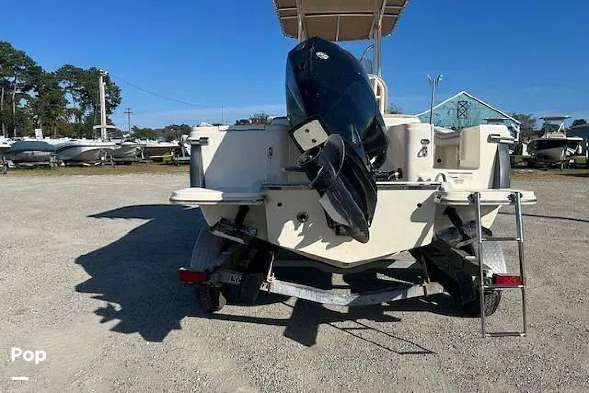 2022 Scout 215 XSF - Image 3