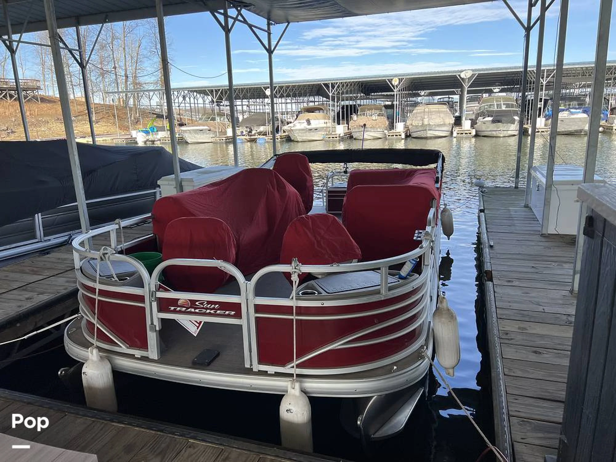 2022 Sun Tracker Fishin' Barge 20 DLX - Image 5