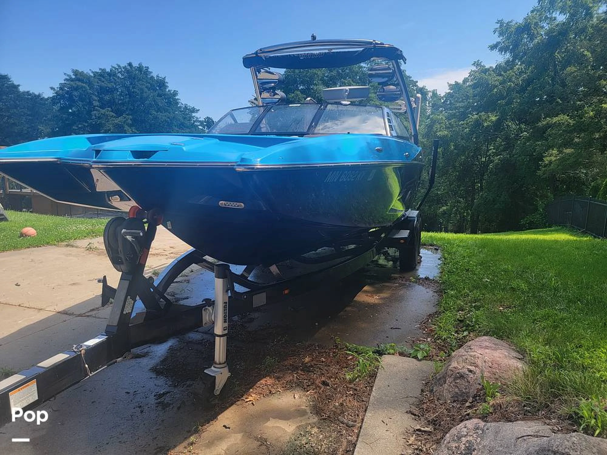 2013 Malibu 24mxz Wakesetter - Image 4