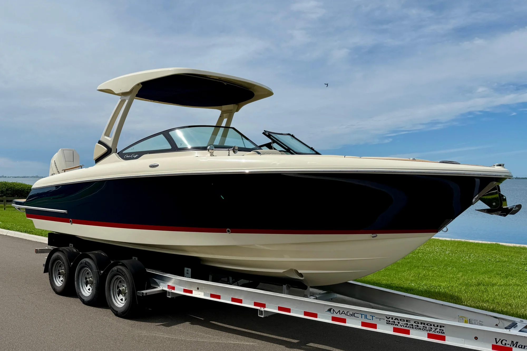 2026 Chris-Craft Sportster 28 - Image 5