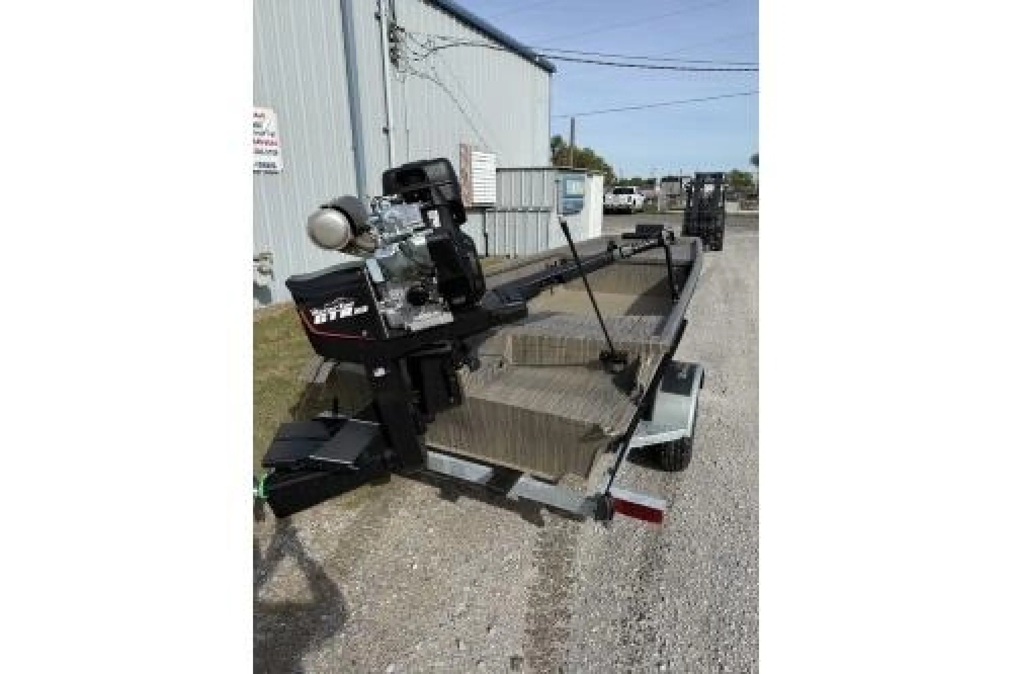 2026 Gator Tail 1754 Extreme - Image 2