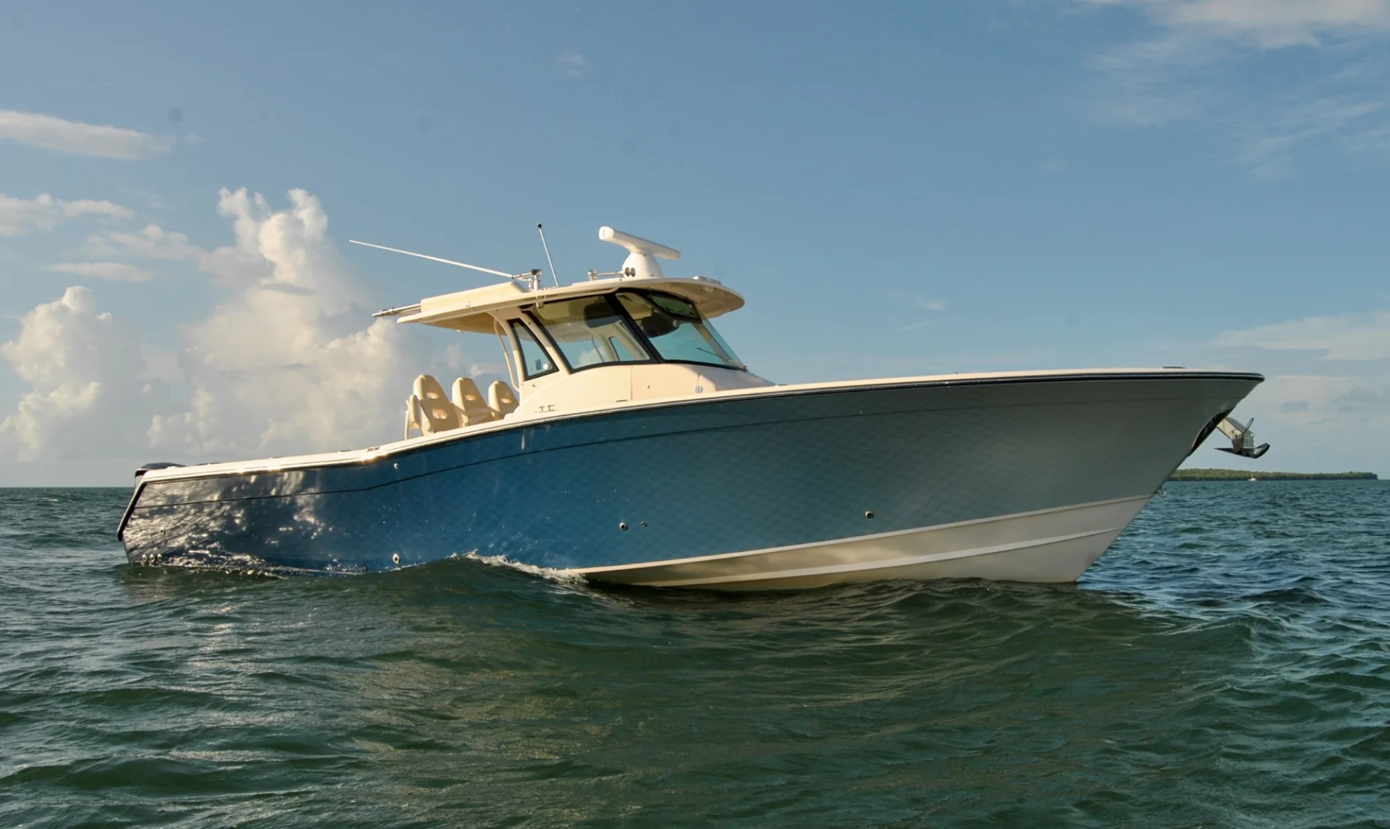 2018 Grady White 376 Canyon