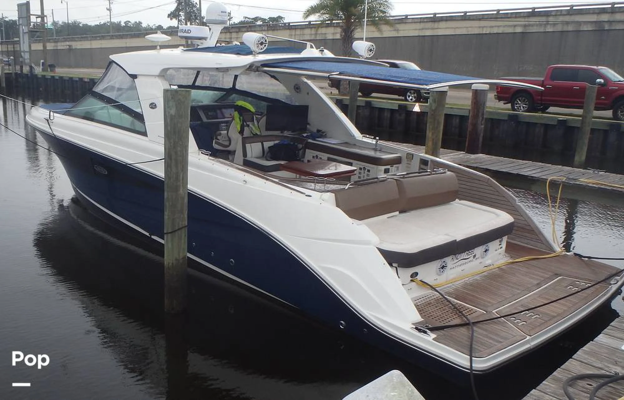 2019 Sea Ray SLX 400 - Image 3