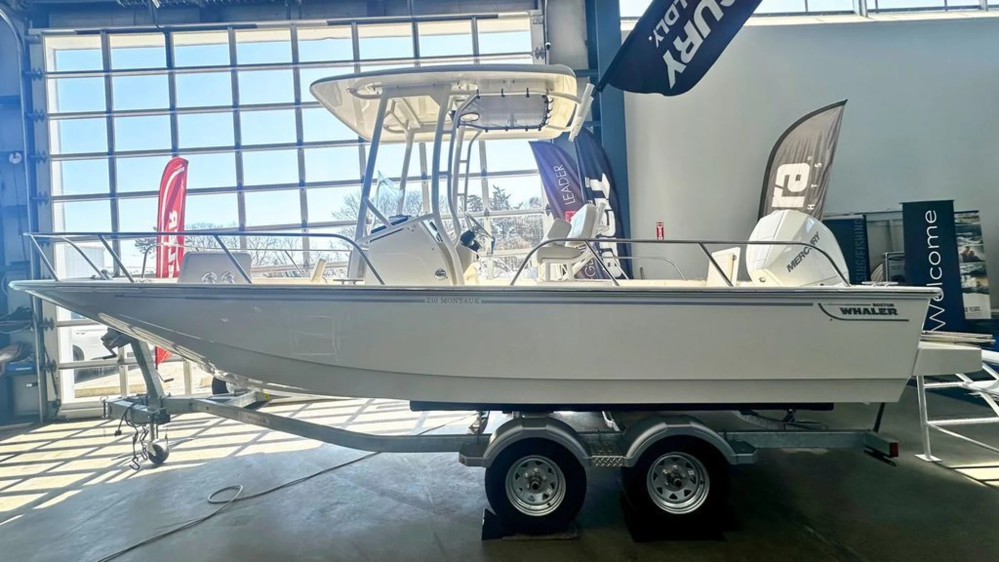 Boston Whaler 210 Montauk - Image 2