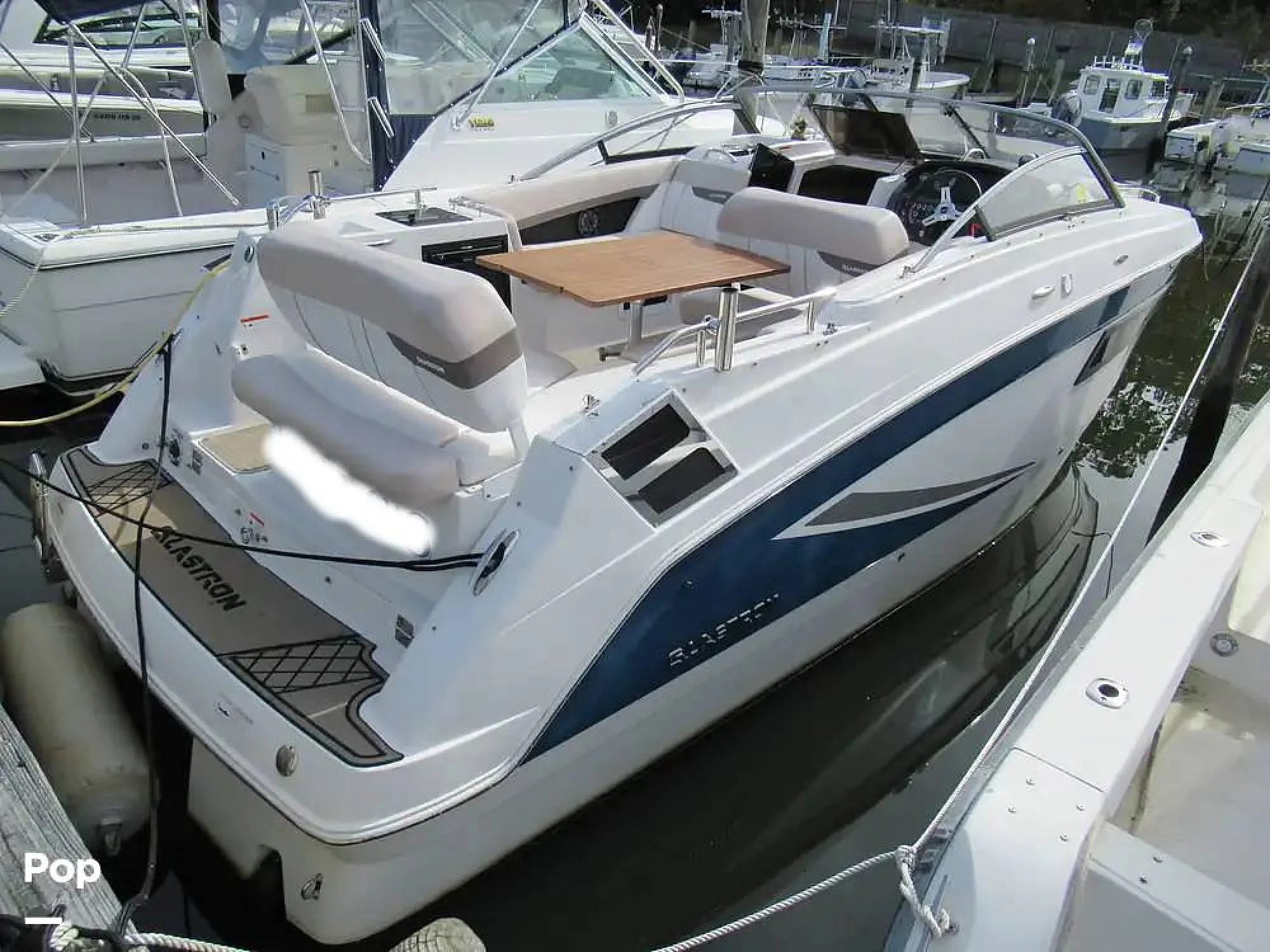 2018 Glastron GS259 - Image 3