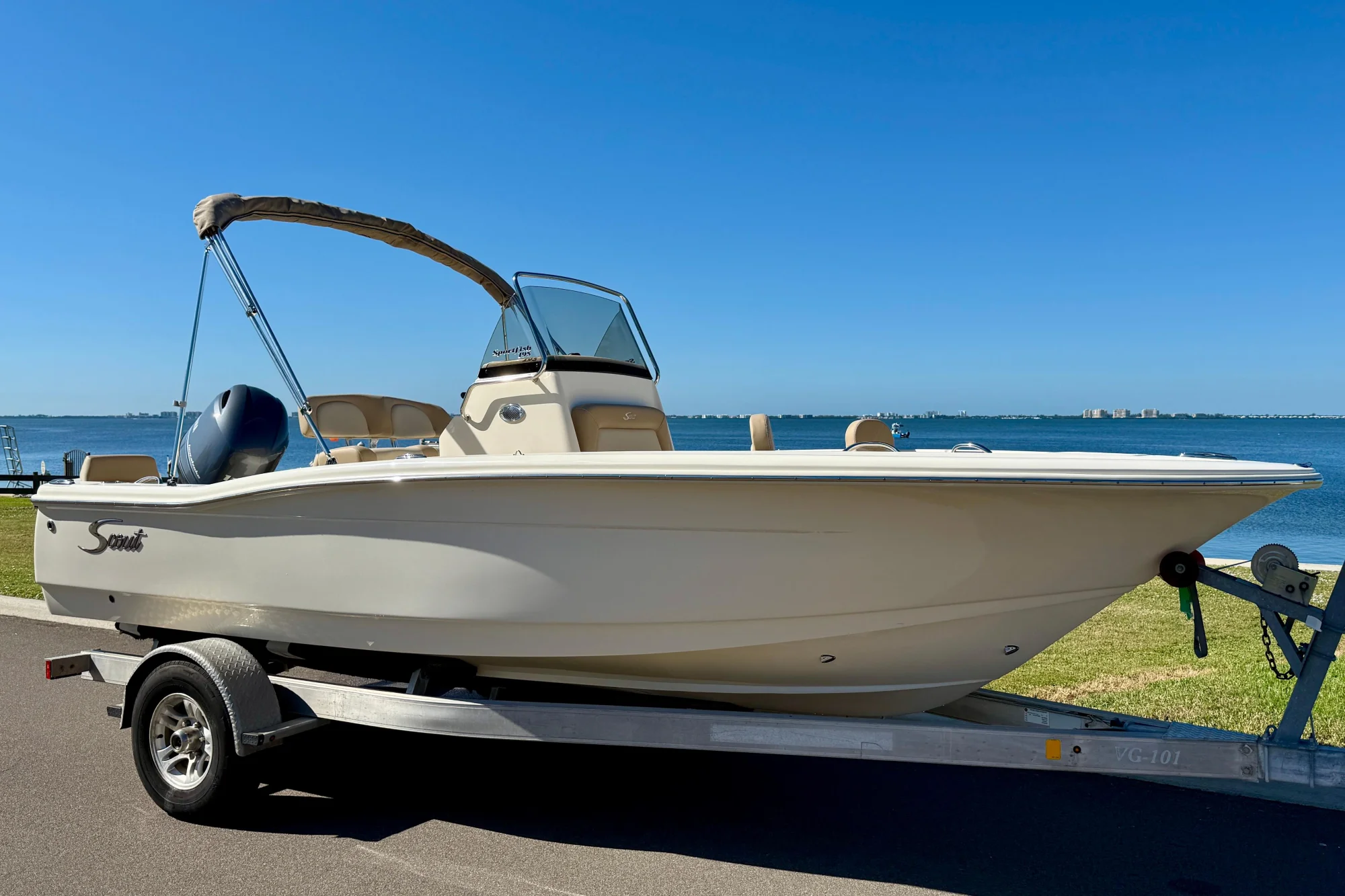 2026 Scout 195 Sportfish - Image 3