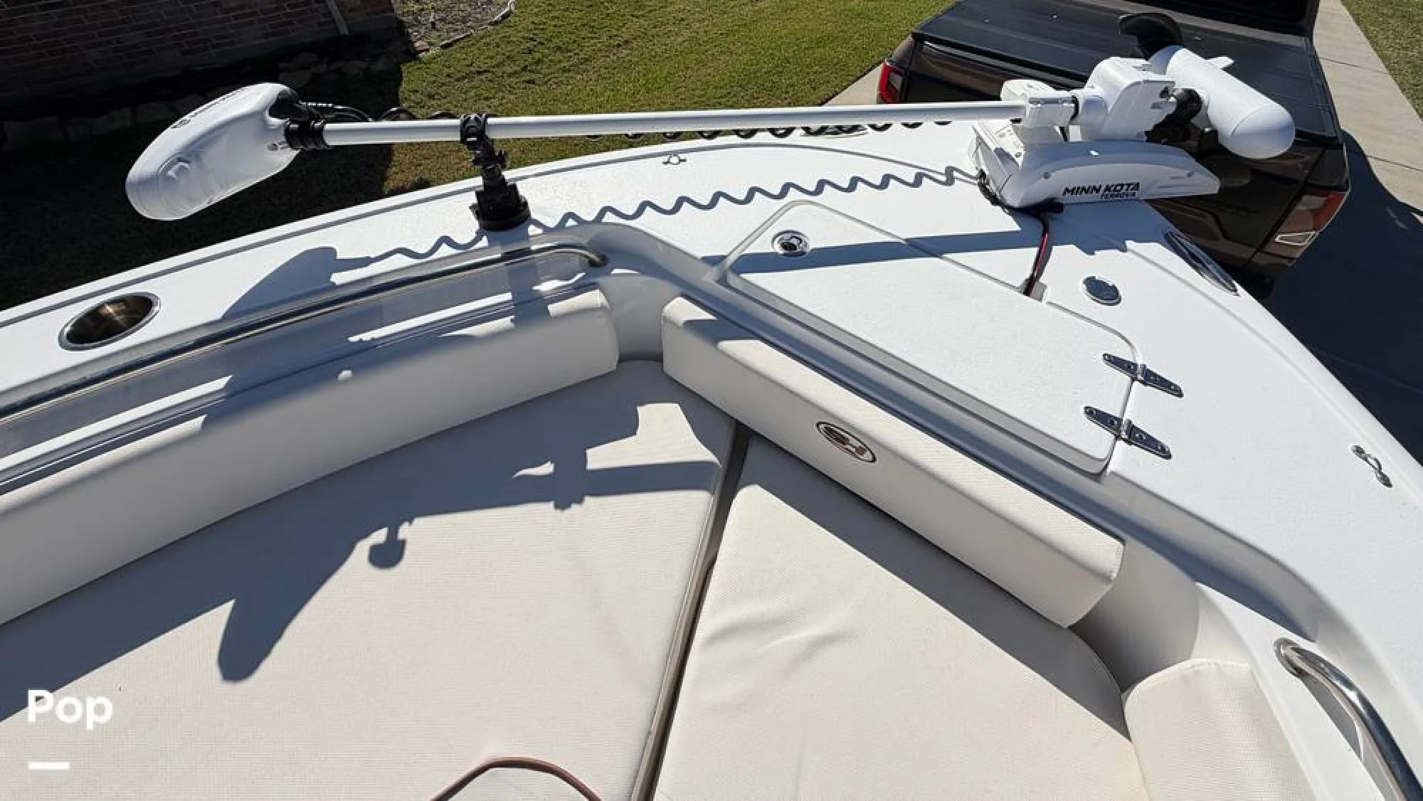 2022 Sea Hunt Ultra 229 - Image 4