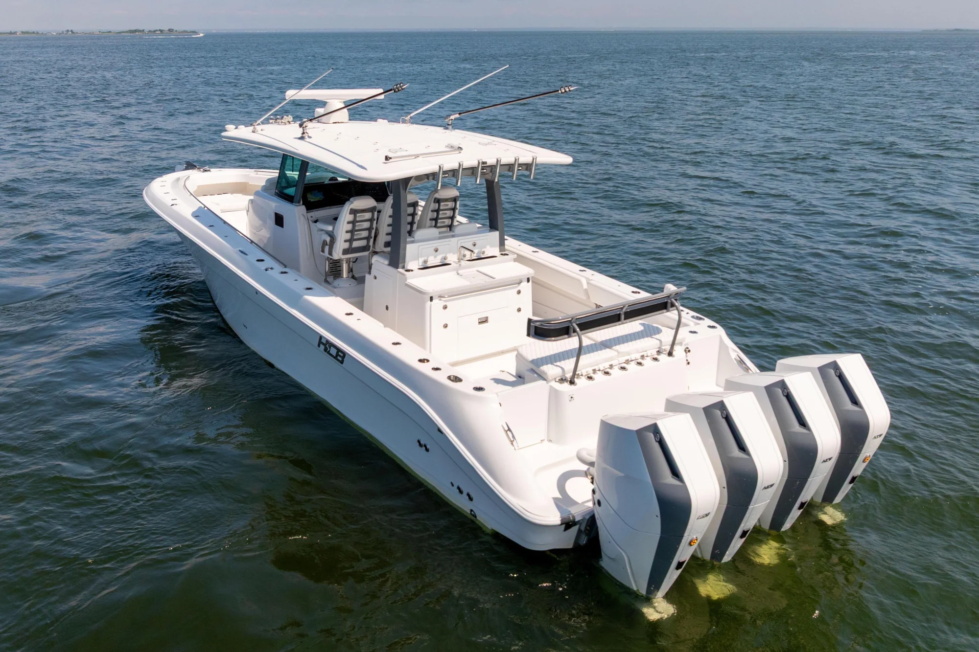 2026 HCB 42 Lujo - Image 3