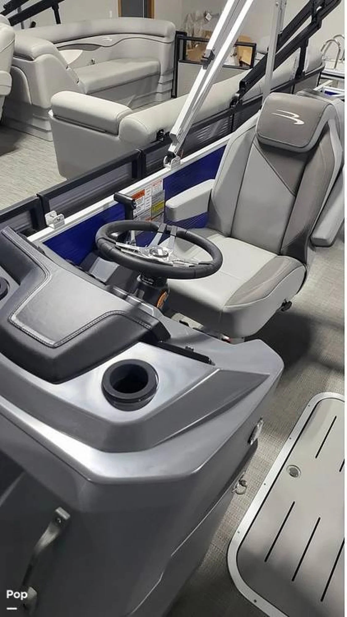 2024 Bennington 188 SVF-SPS - Image 4