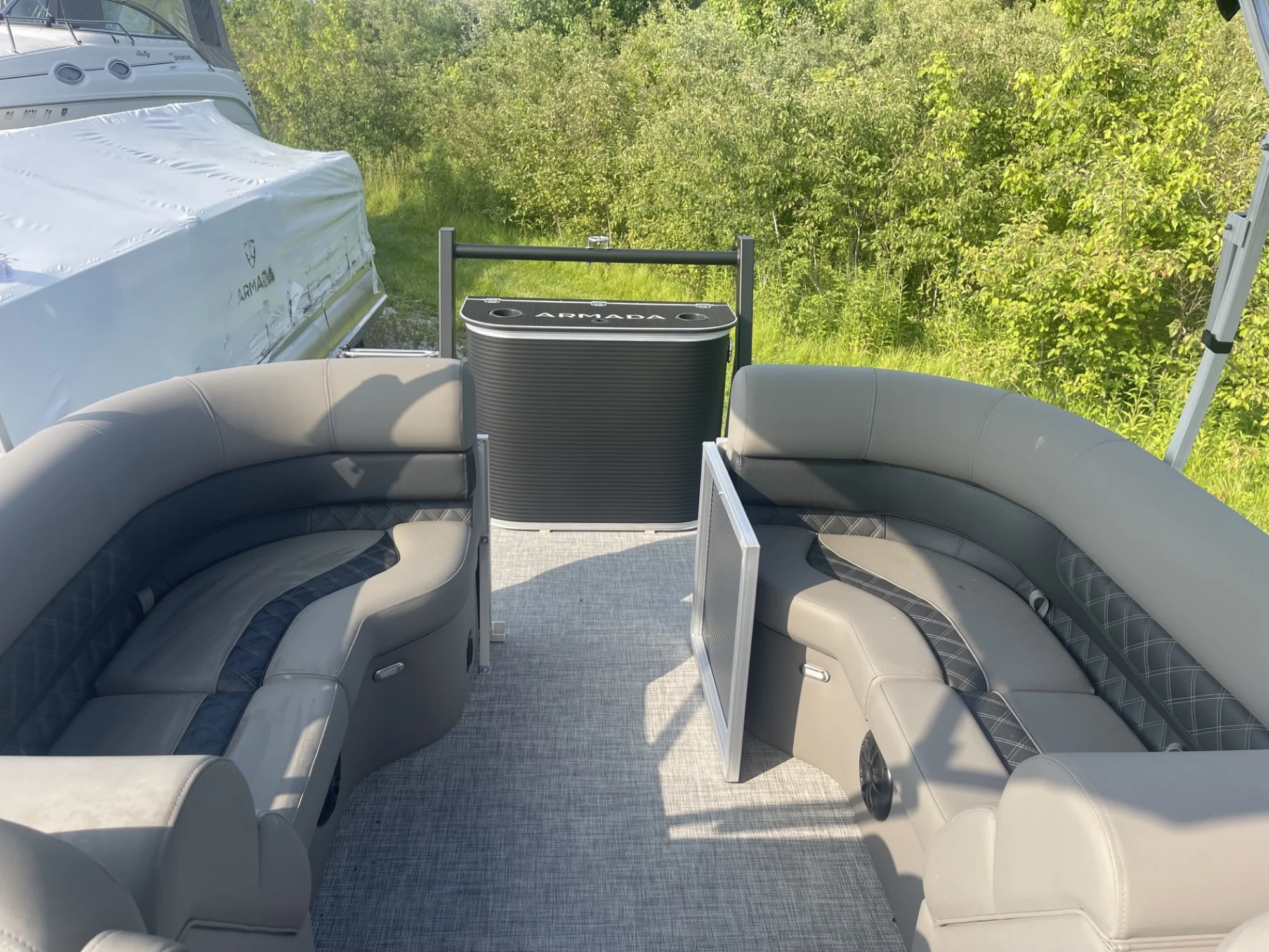 2025 Armada Drakkar 23 Quad Lounge - Image 5